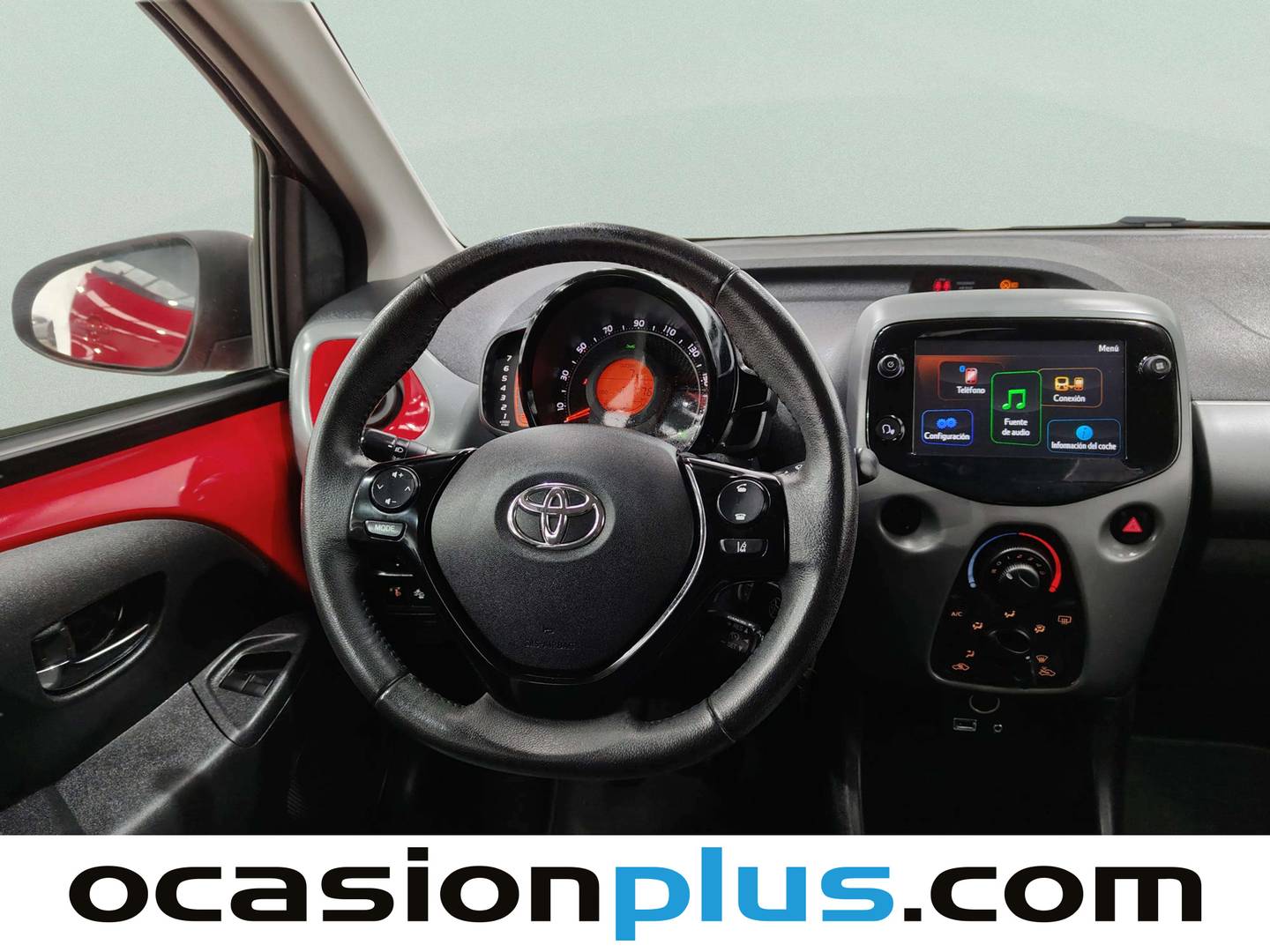 Foto Toyota Aygo Toyota Aygo 1.0 70 x-play (72 CV)