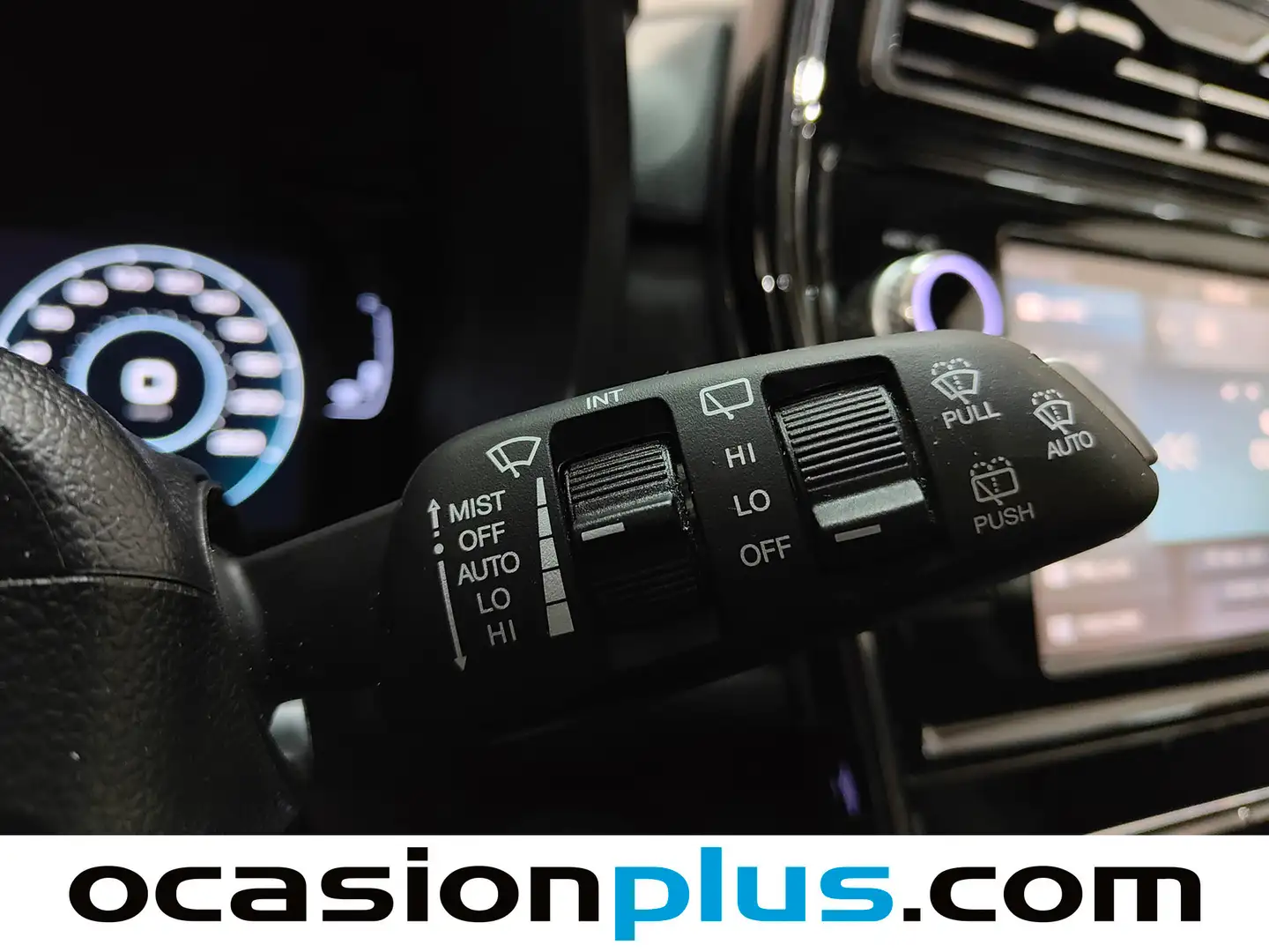 Foto SsangYong Tivoli Grand Ssangyong Tivoli Grand G15T Limited Auto (163 CV)