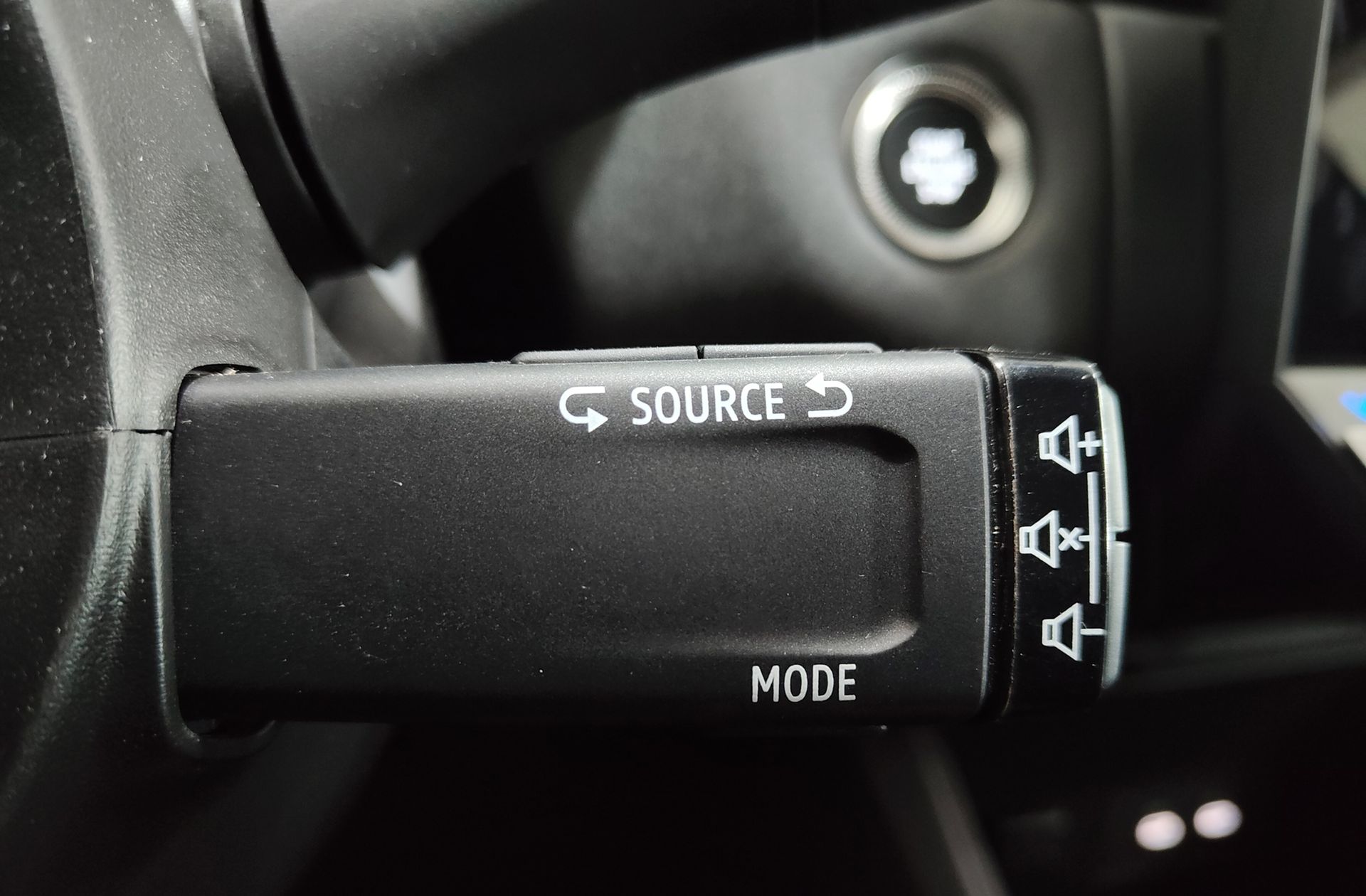 Renault Captur Techno E-Tech Híbrido - foto 26