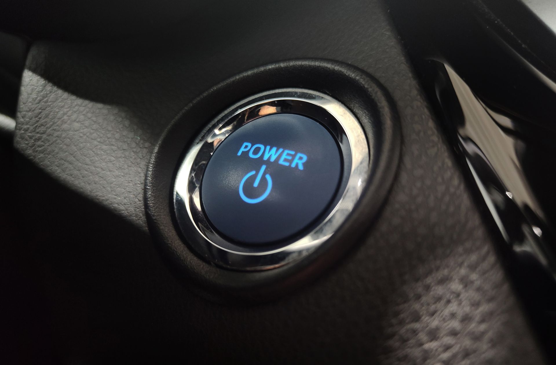 Toyota C-HR 1.8 125H Advance - foto 37