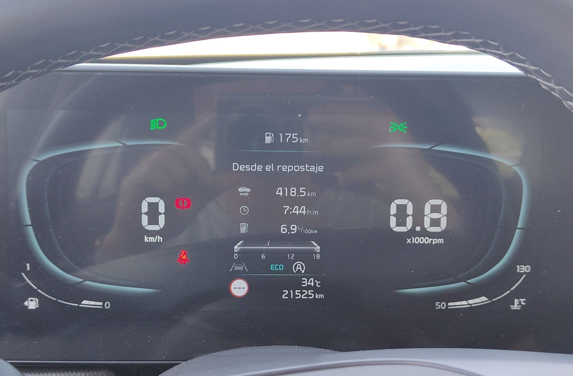 Kia Stonic 1.0 T-GDi MHEV Concept - foto 20