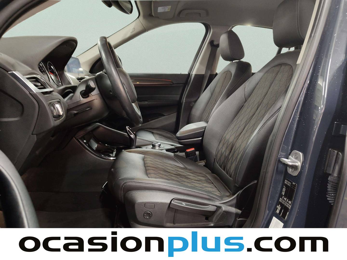 Foto asientos delanteros BMW X1 BMW X1 sDrive18d (150 CV)