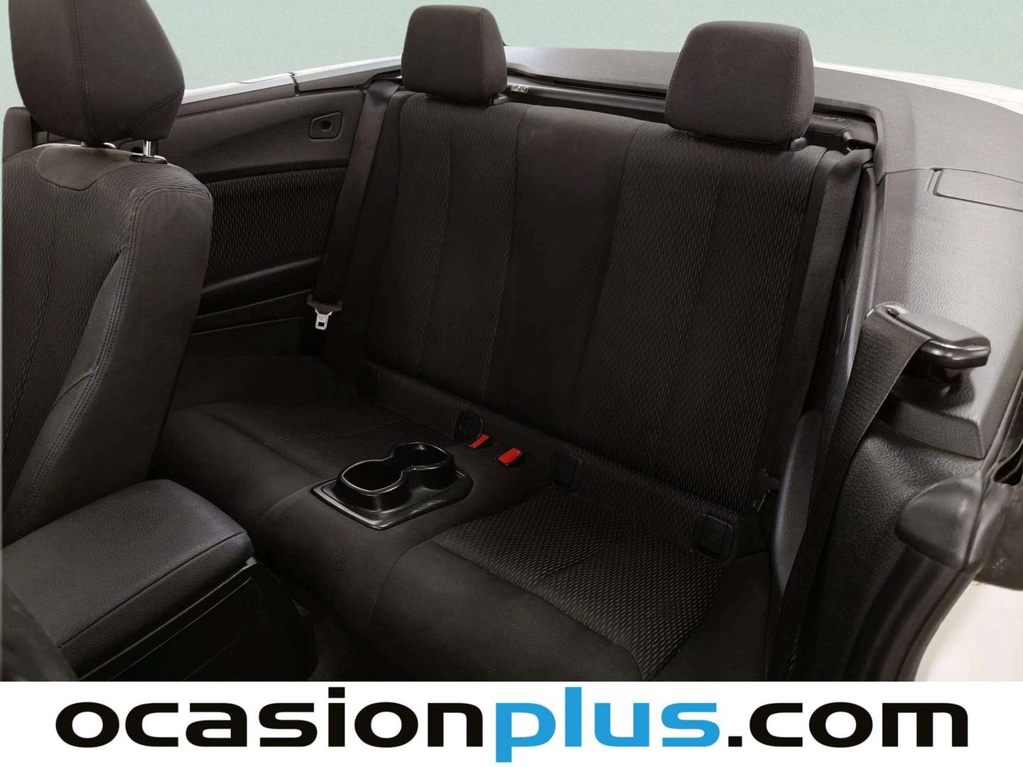 Foto asientos traseros BMW Serie 2 BMW Serie 2 218d Cabrio (150 CV)