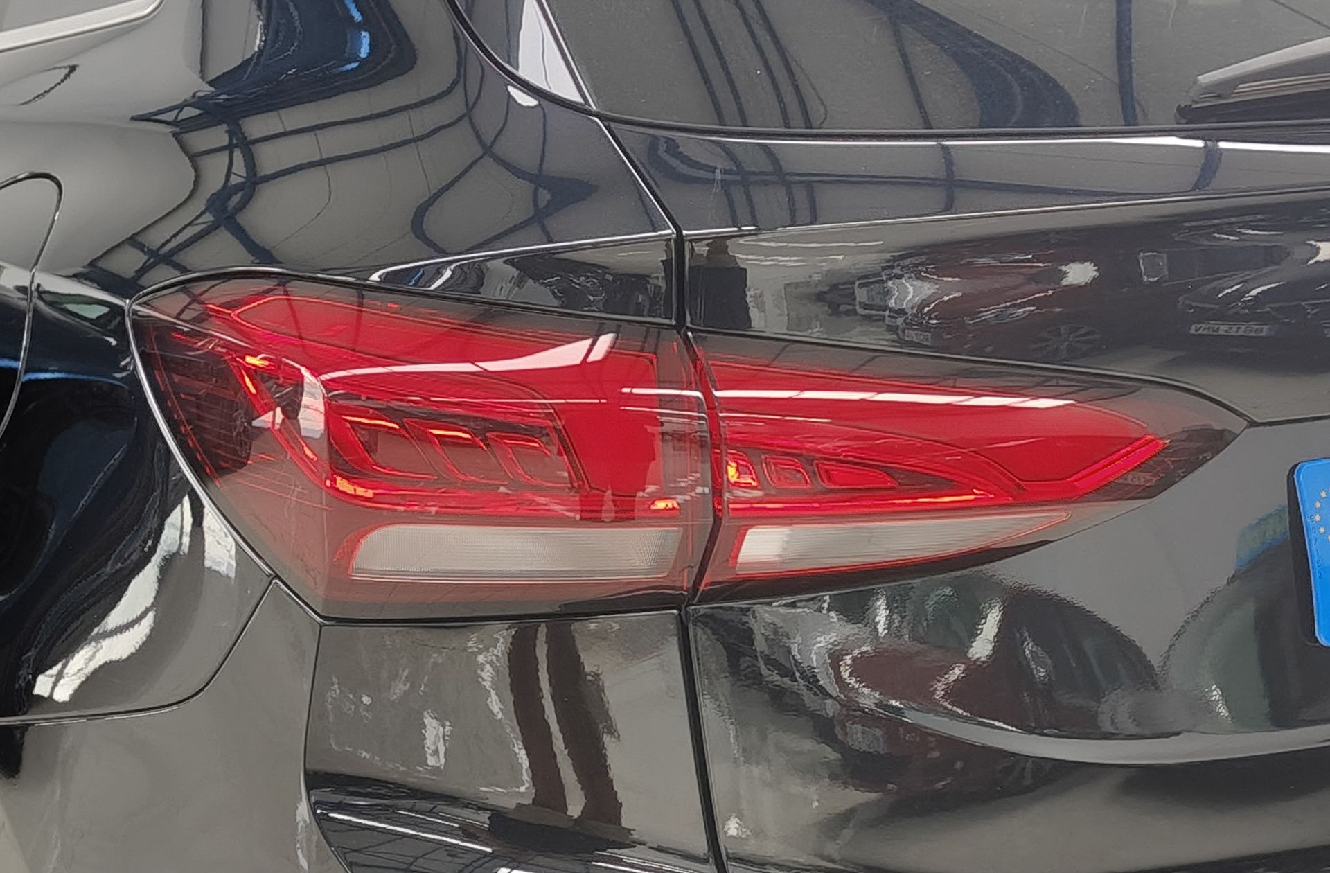 MG ZS 1.5 Hybrid+ Luxury - foto 17