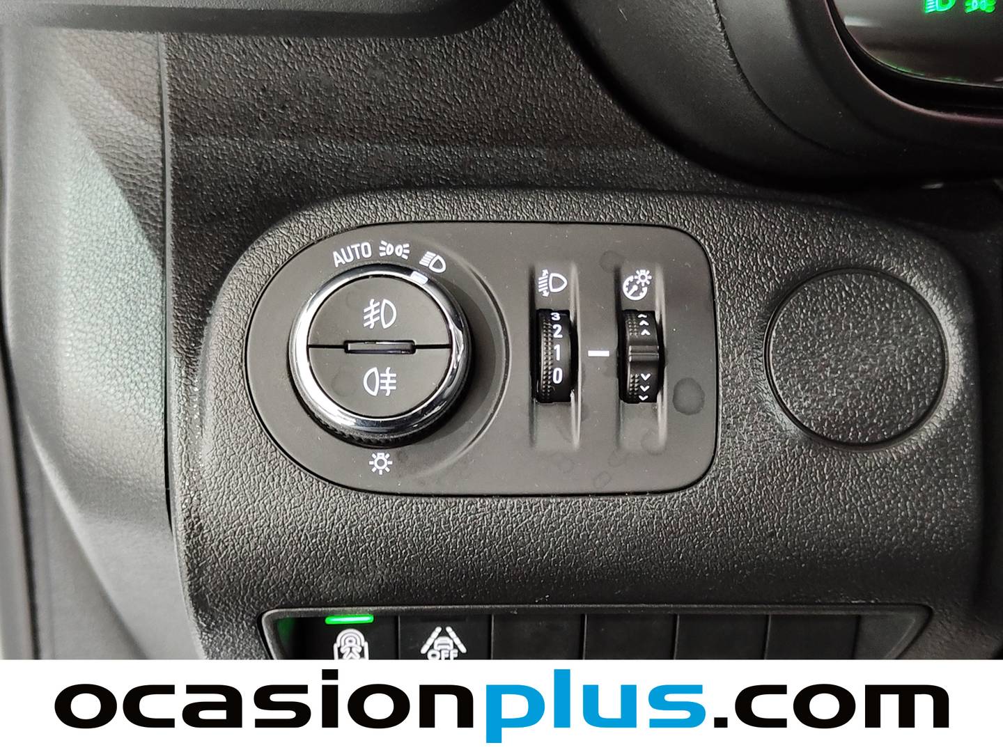 Foto Opel Combo Life Opel Combo Life 1.5 TD Business Edition Plus L1 (102 CV)