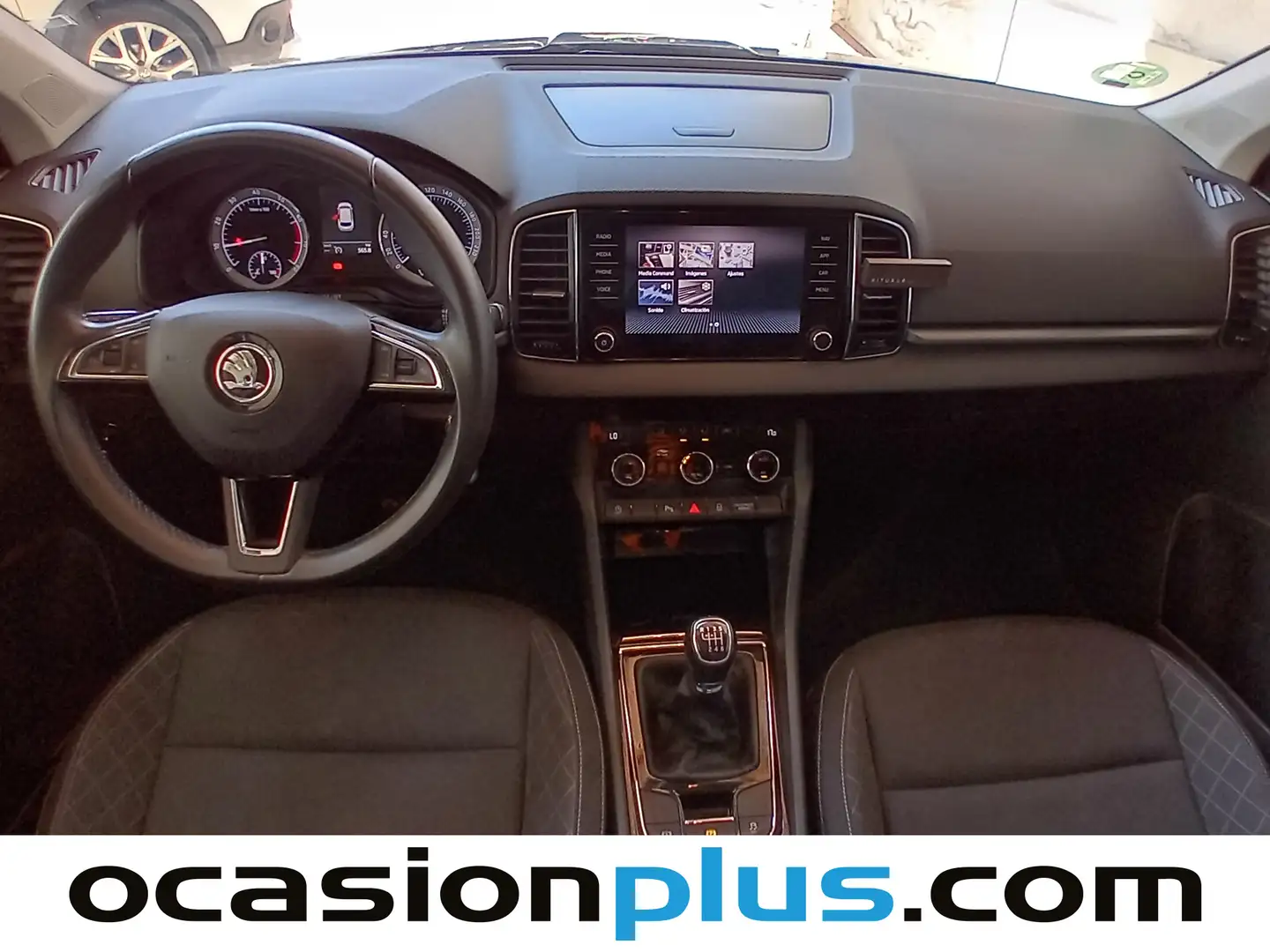 Foto Skoda Karoq Skoda Karoq 1.0 TSI Like (115 CV)