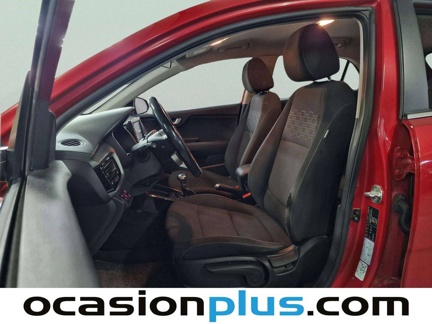 Foto asientos delanteros KIA Rio KIA Rio 1.0 T-GDi Eco-Dynamics Drive (120 CV)