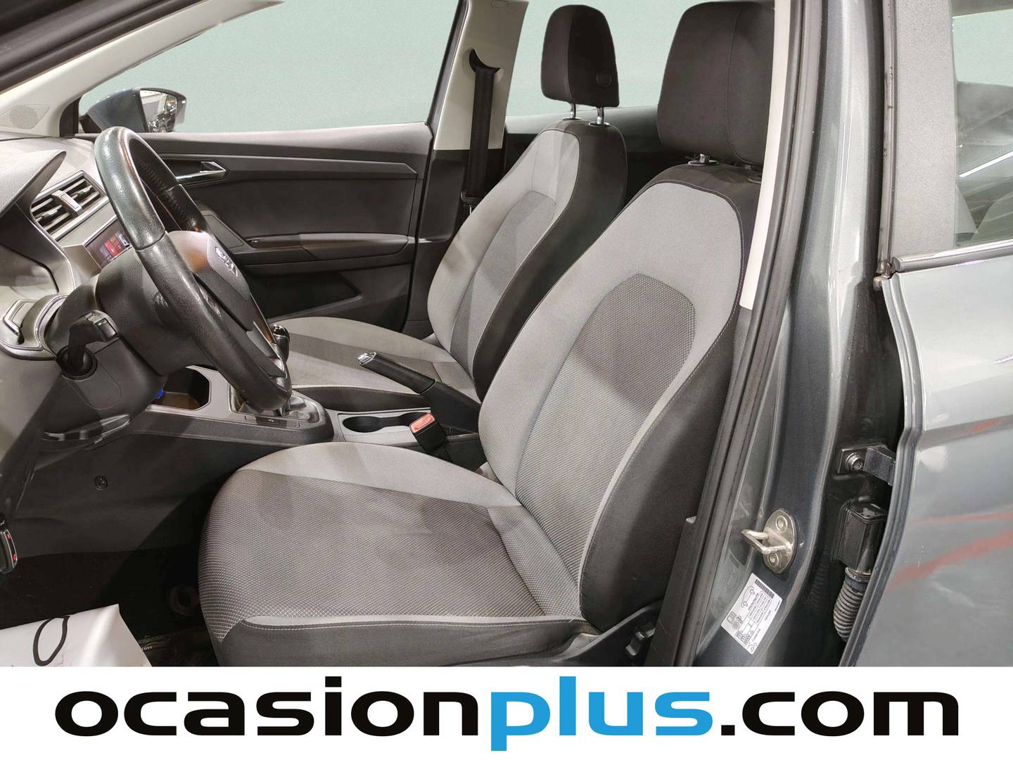 Foto asientos delanteros Seat Ibiza Seat Ibiza 1.0 Style (75 CV)