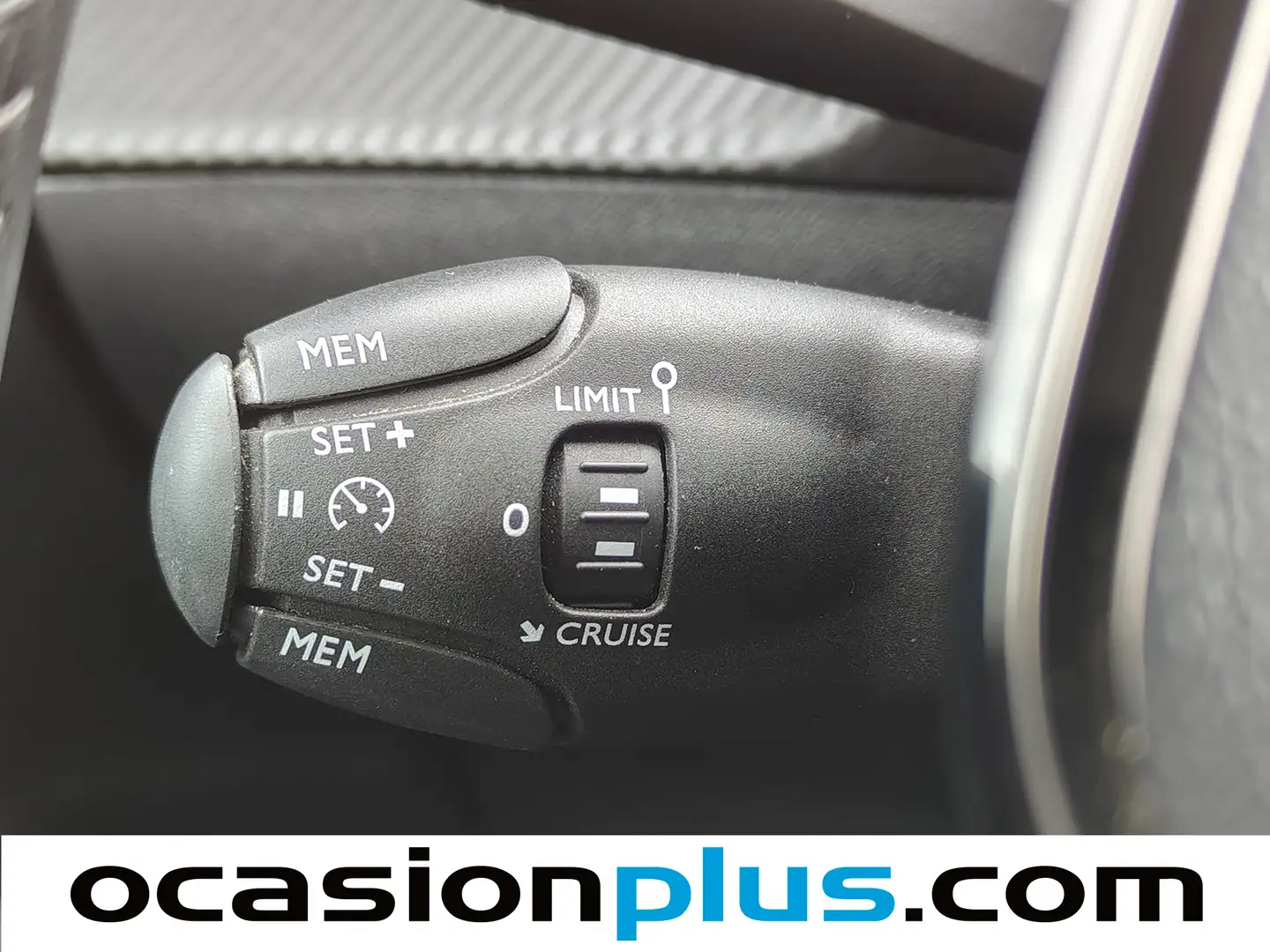 Foto Peugeot 2008 Peugeot 2008 PureTech 100 S&S Active (100 CV)