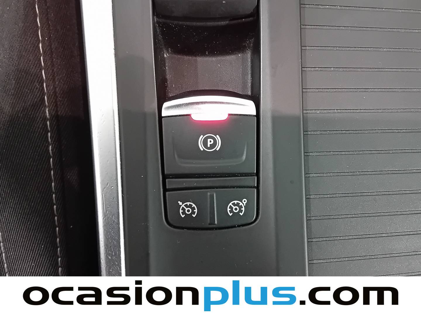 Foto Renault Mégane Renault Megane Zen TCe (140 CV) GPF