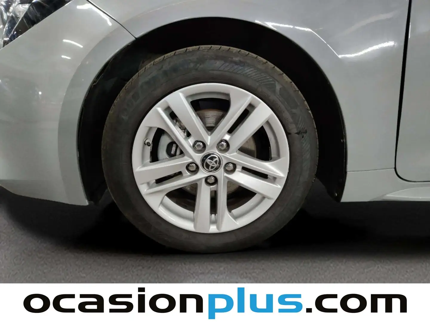 Foto Toyota Corolla Toyota Corolla Touring Sports 125H Active Tech E-CVT  (122 CV)