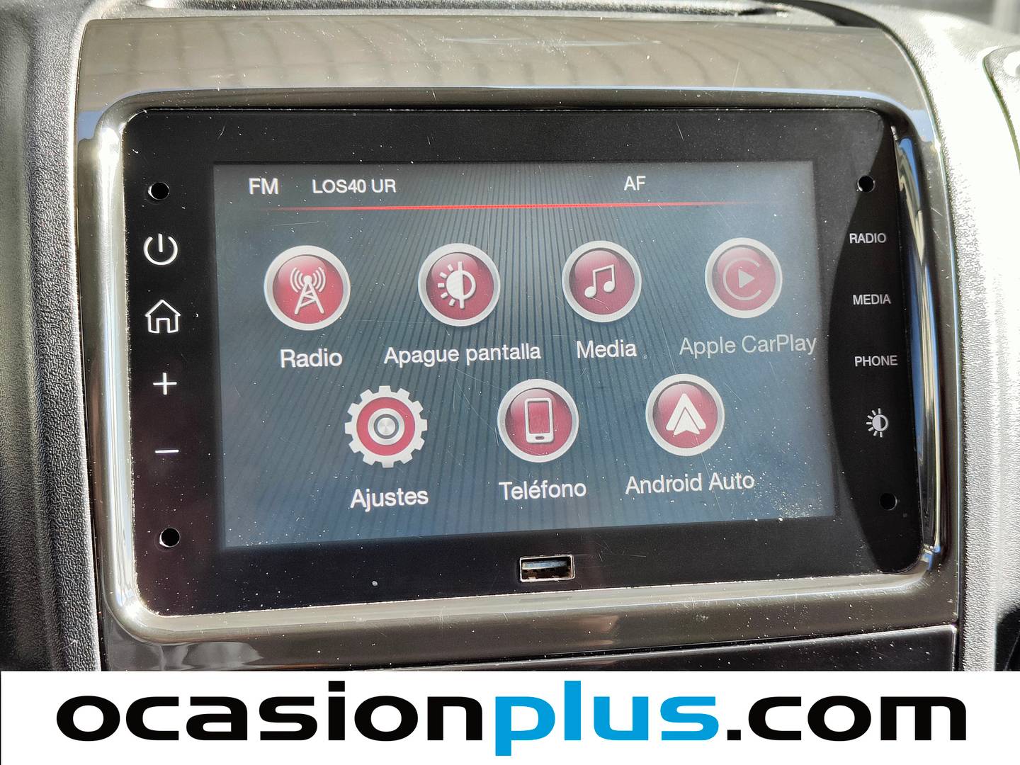Extras y acabados del Peugeot Boxer Peugeot Boxer Furgon BlueHDi 140 S&S 335 L3H2 (140 CV)