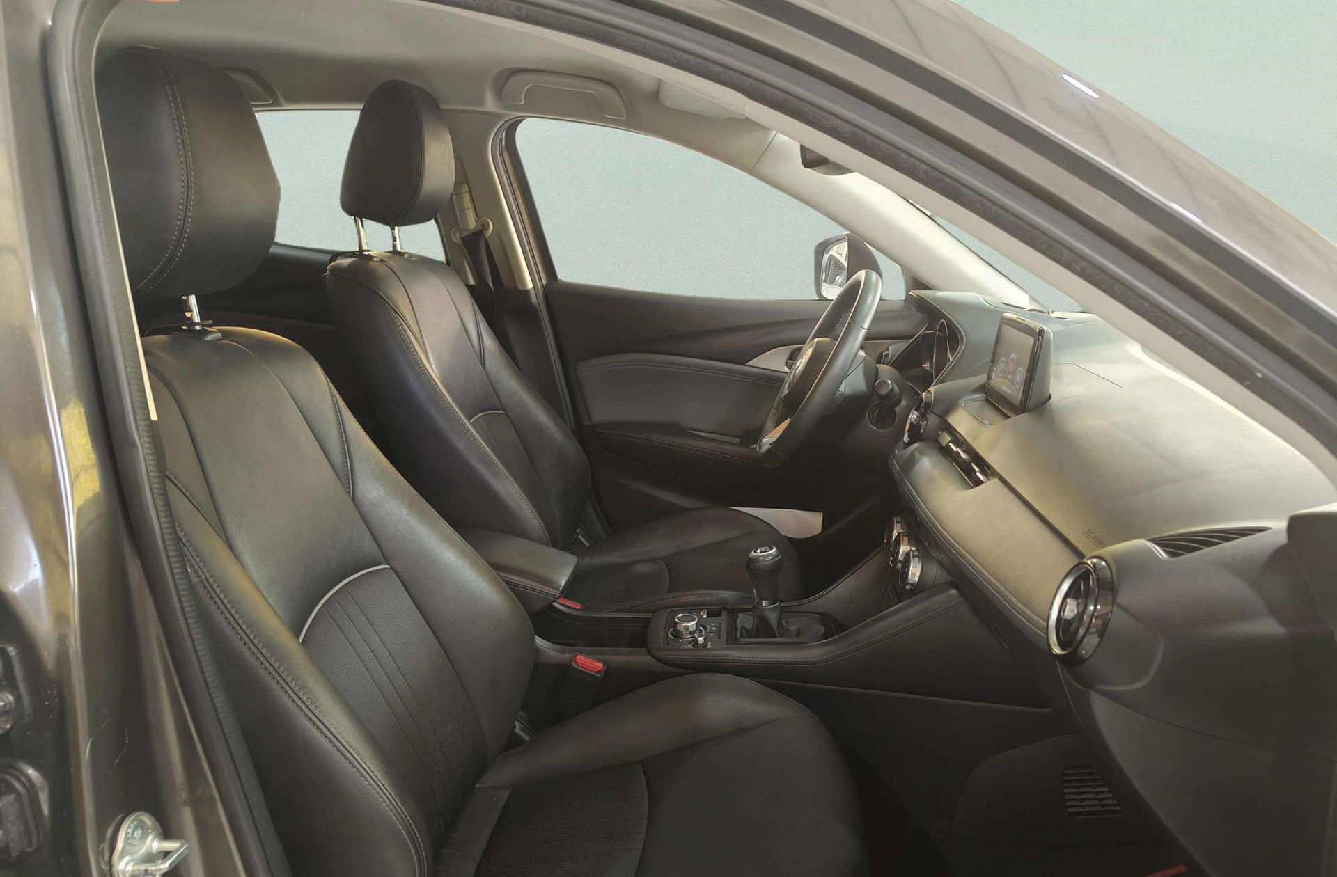 Mazda CX-3 2.0 G Zenith 2WD - foto 18