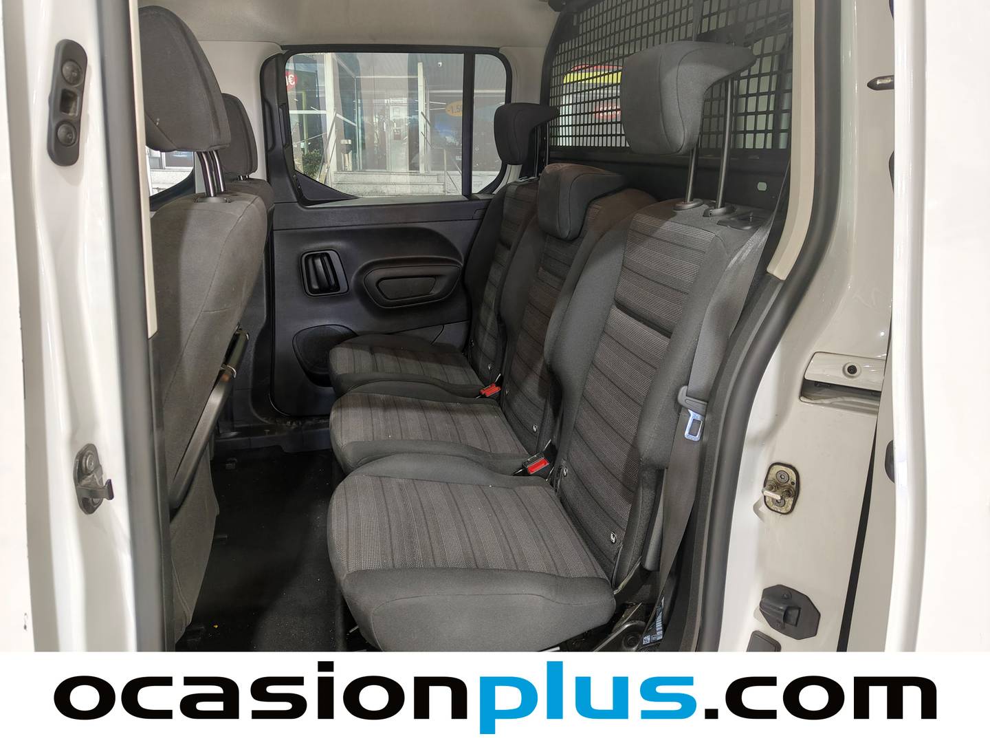 Foto asientos traseros Opel Combo Life Opel Combo Life 1.5 TD Business Edition Plus L1 (102 CV)