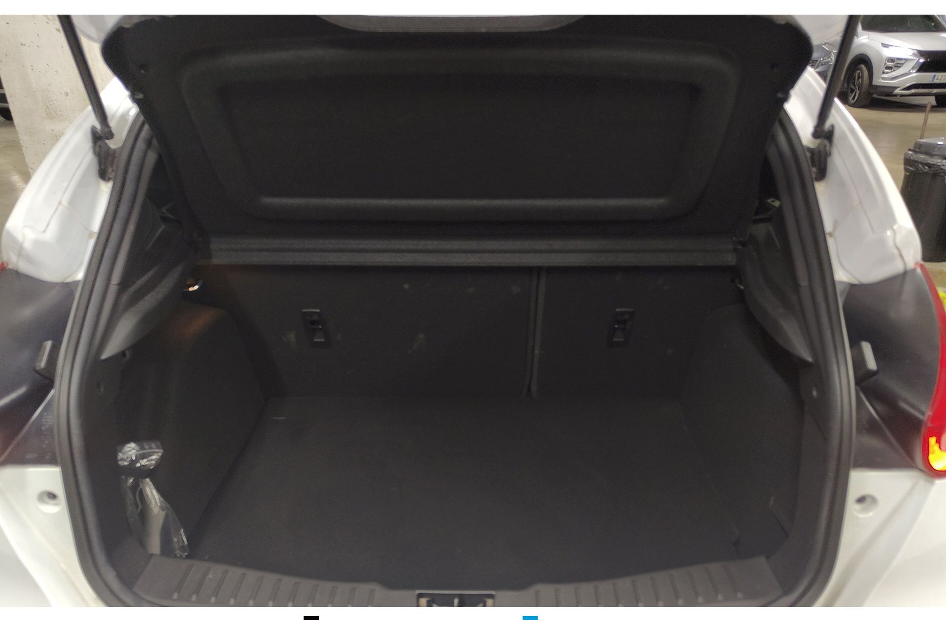 Ford Focus 1.5 TDCi ST-Line - foto 13