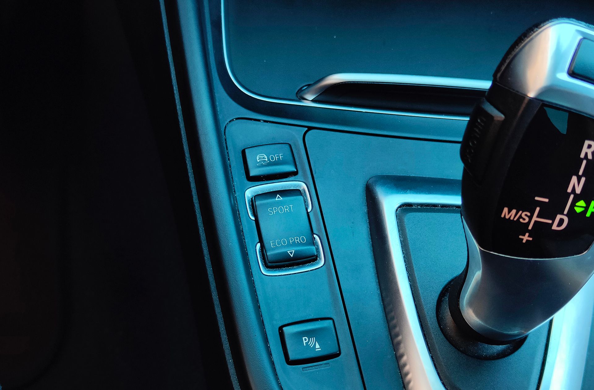 BMW Serie 3 320d - foto 8