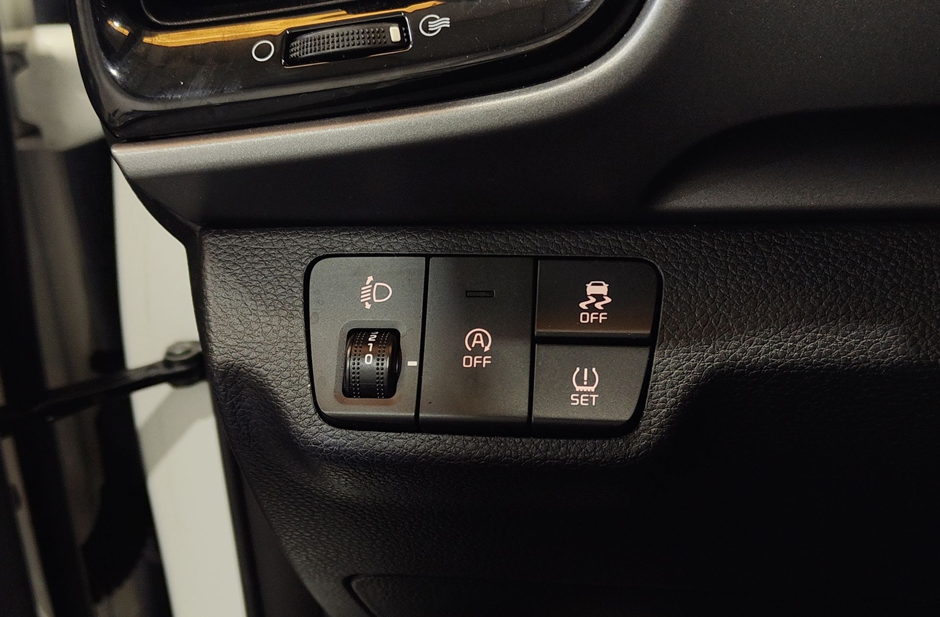 Kia Stonic 1.2 DPi Drive - foto 31