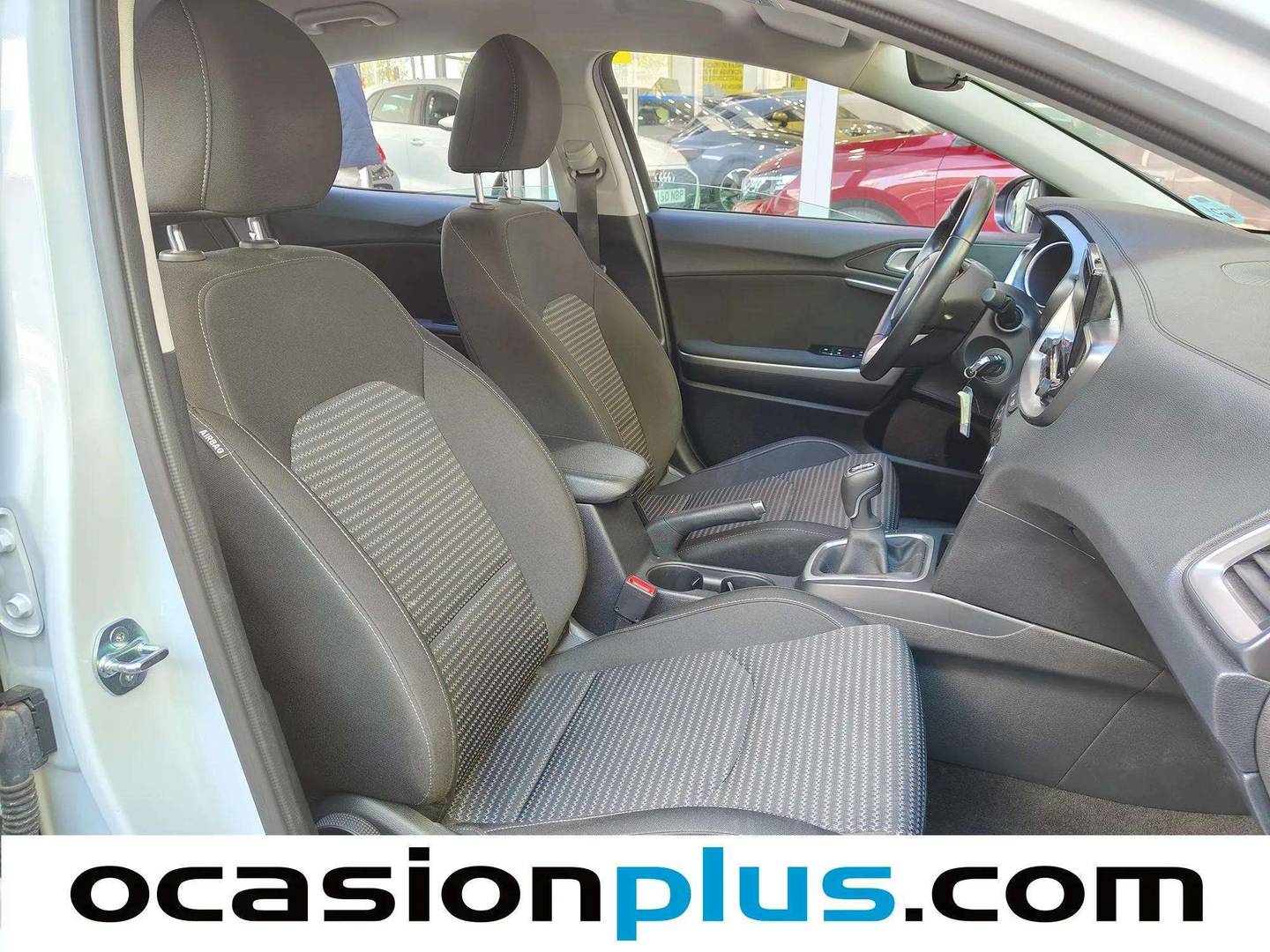 KIA XCeed Kia XCeed 1.0 T-GDi Business (100 CV) manual