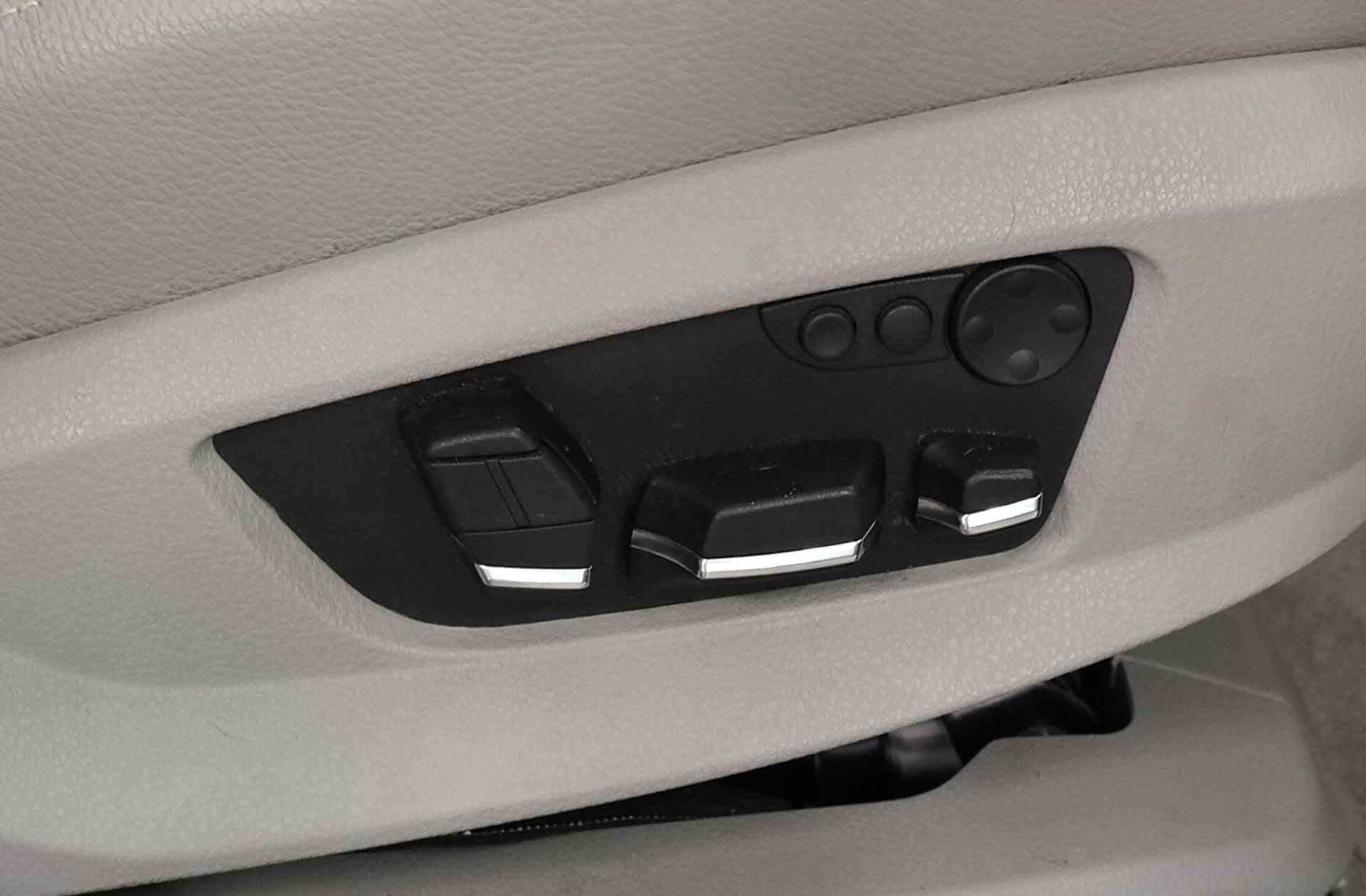 BMW Serie 5 550i xDrive - foto 13