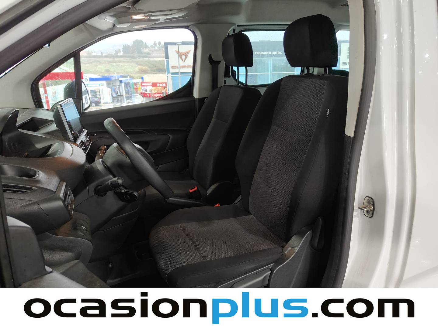 Foto Peugeot Rifter Peugeot Rifter Active Pack Business Standard BlueHDi (100 CV)