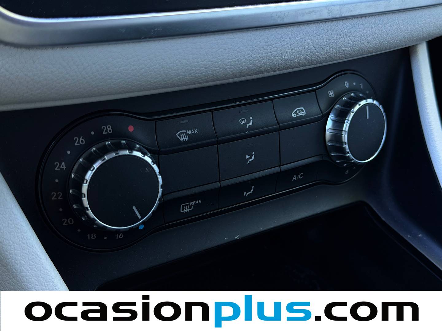 Mercedes CLA Mercedes-Benz CLA Shooting Brake 180 (122 CV) manual