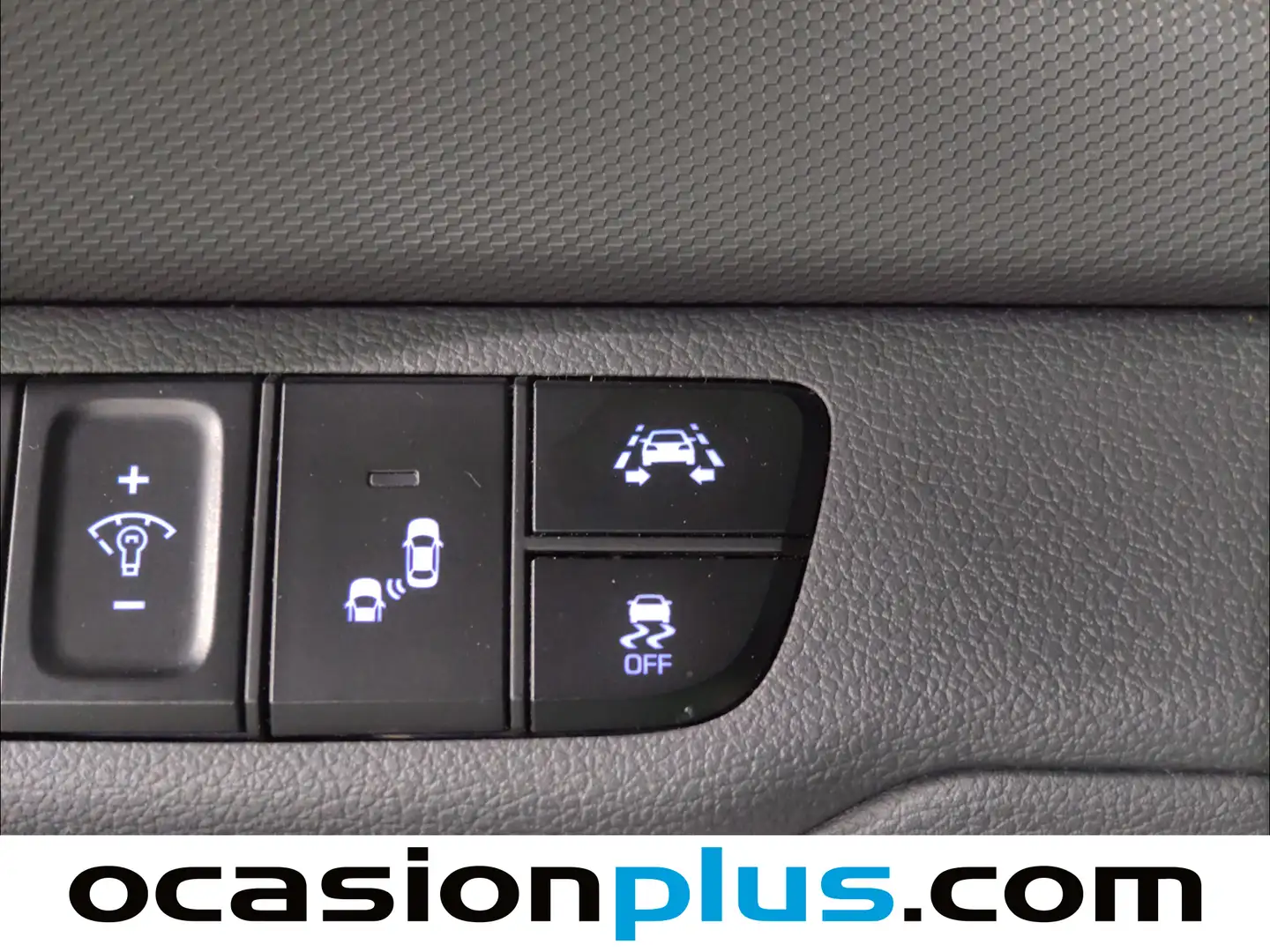 Foto Hyundai IONIQ Hyundai Ioniq 1.6 GDI HEV Style DCT (141 CV)