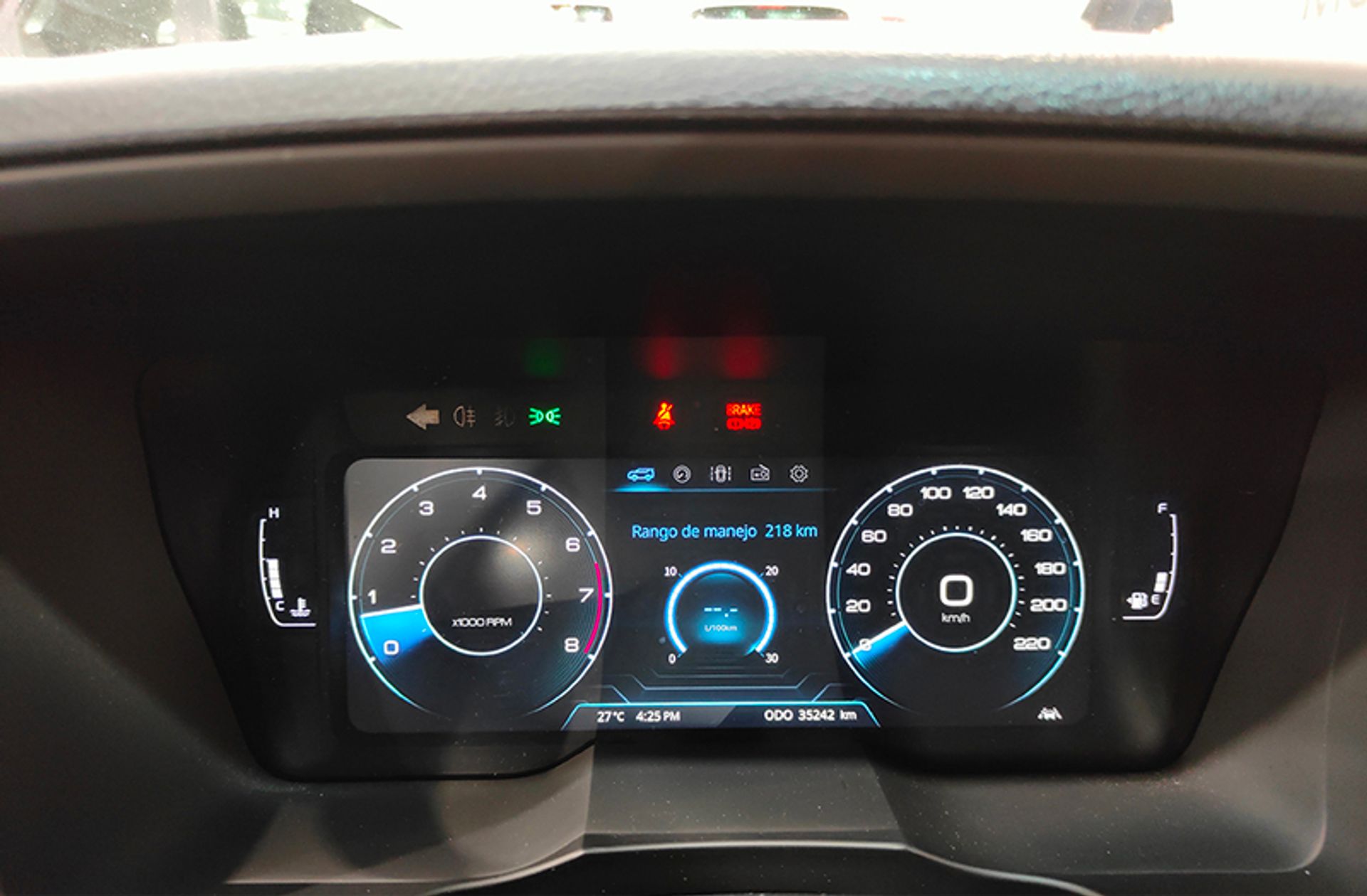 SsangYong Tivoli G15T Limited - foto 24