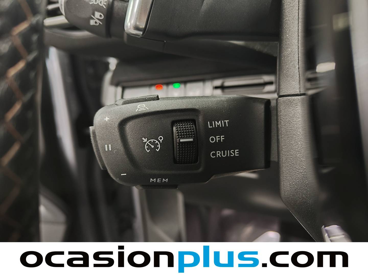 Foto Peugeot 3008 Peugeot 3008 PureTech 130 S&S GT EAT8 (130 CV)