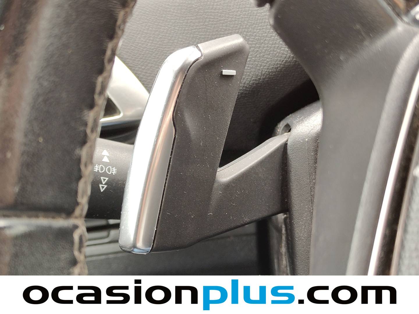 Peugeot 3008 Peugeot 3008 PureTech 130 Allure EAT6 (130 CV) de segunda mano