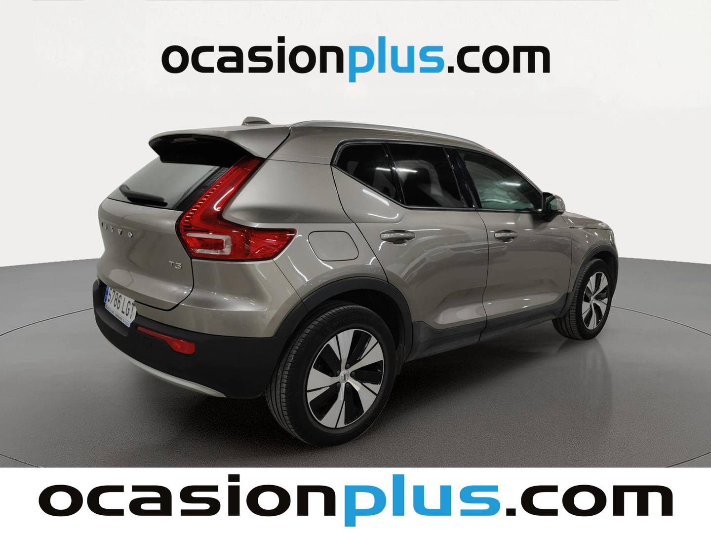 Foto trasera Volvo XC40 Volvo XC40 T3 Business Plus (163 CV) derecha