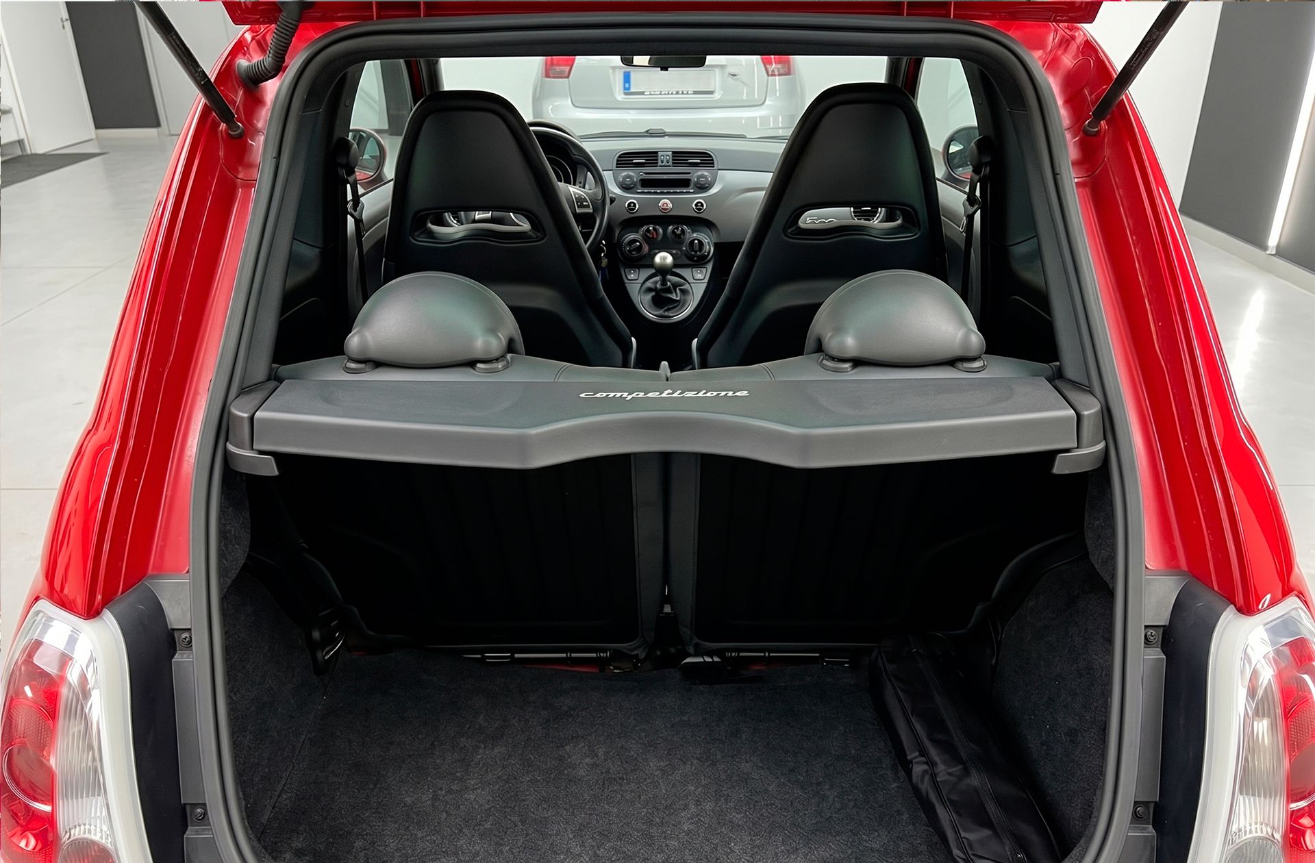 Abarth 500 1.4 16v T-Jet 595 Competizione - foto 11