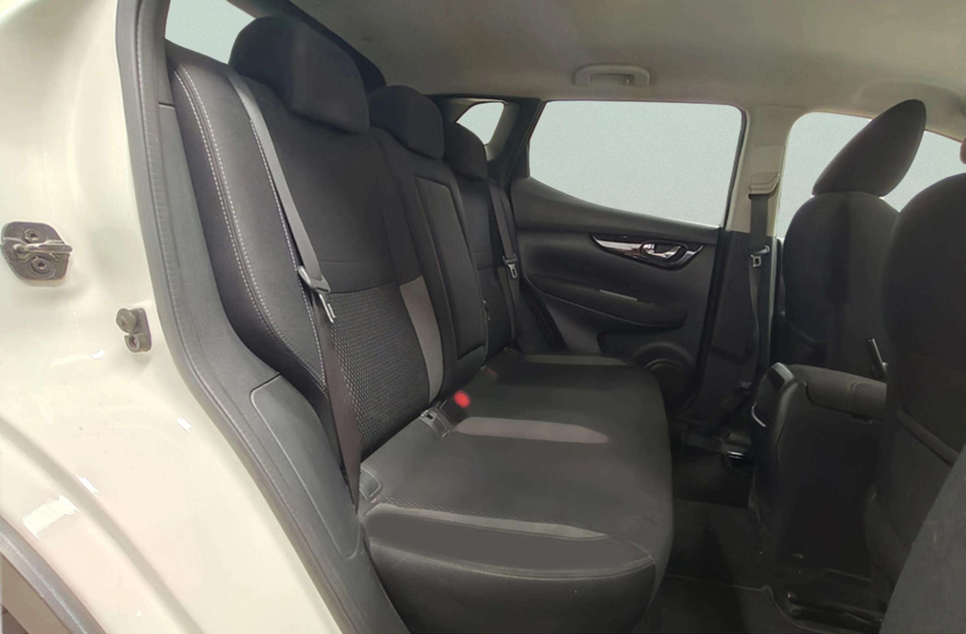 Nissan Qashqai dCi 110 Acenta 4x2 - foto 12