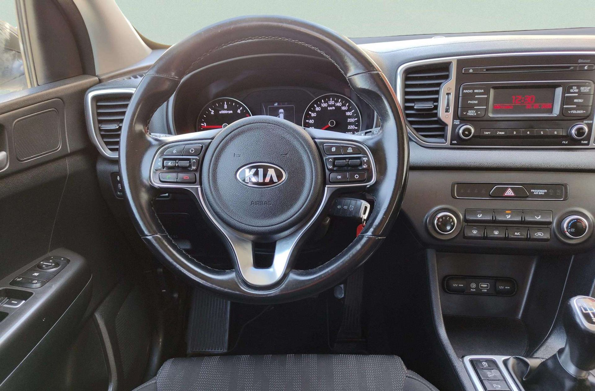 Kia Sportage 1.7 CRDi VGT Eco-Dynamics Concept 4x2 - foto 17