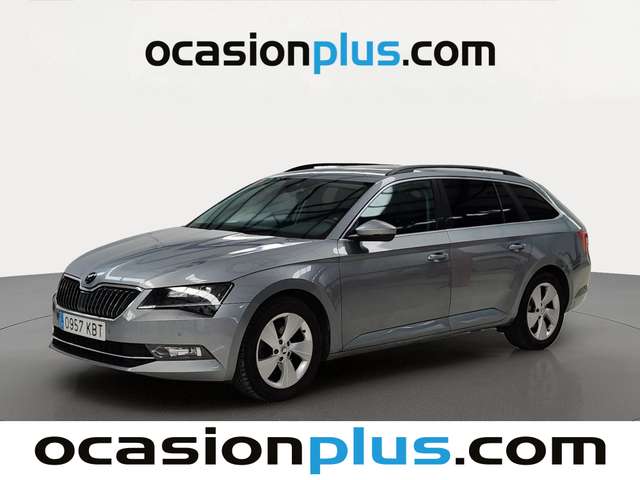 Skoda Superb Combi 1.6 TDI Ambition DSG (120 CV) de segunda mano