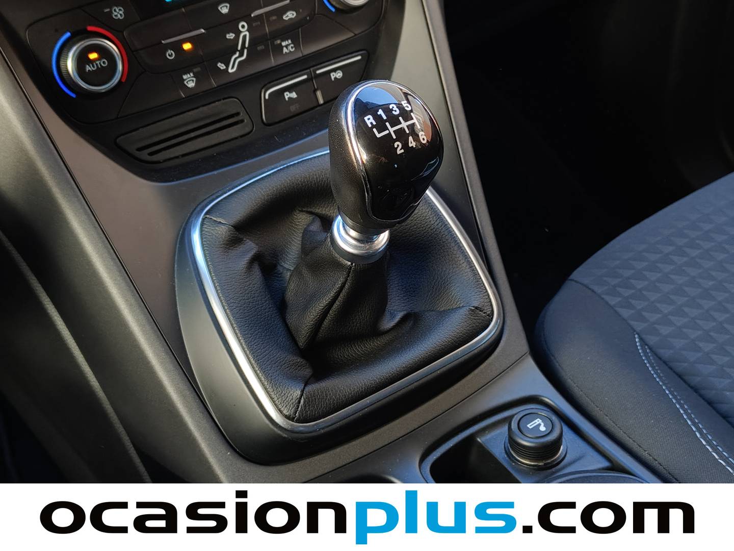 Foto Ford Grand C-Max Ford Grand C-Max 1.5 TDCI Trend+ (120 CV) 7 Plazas