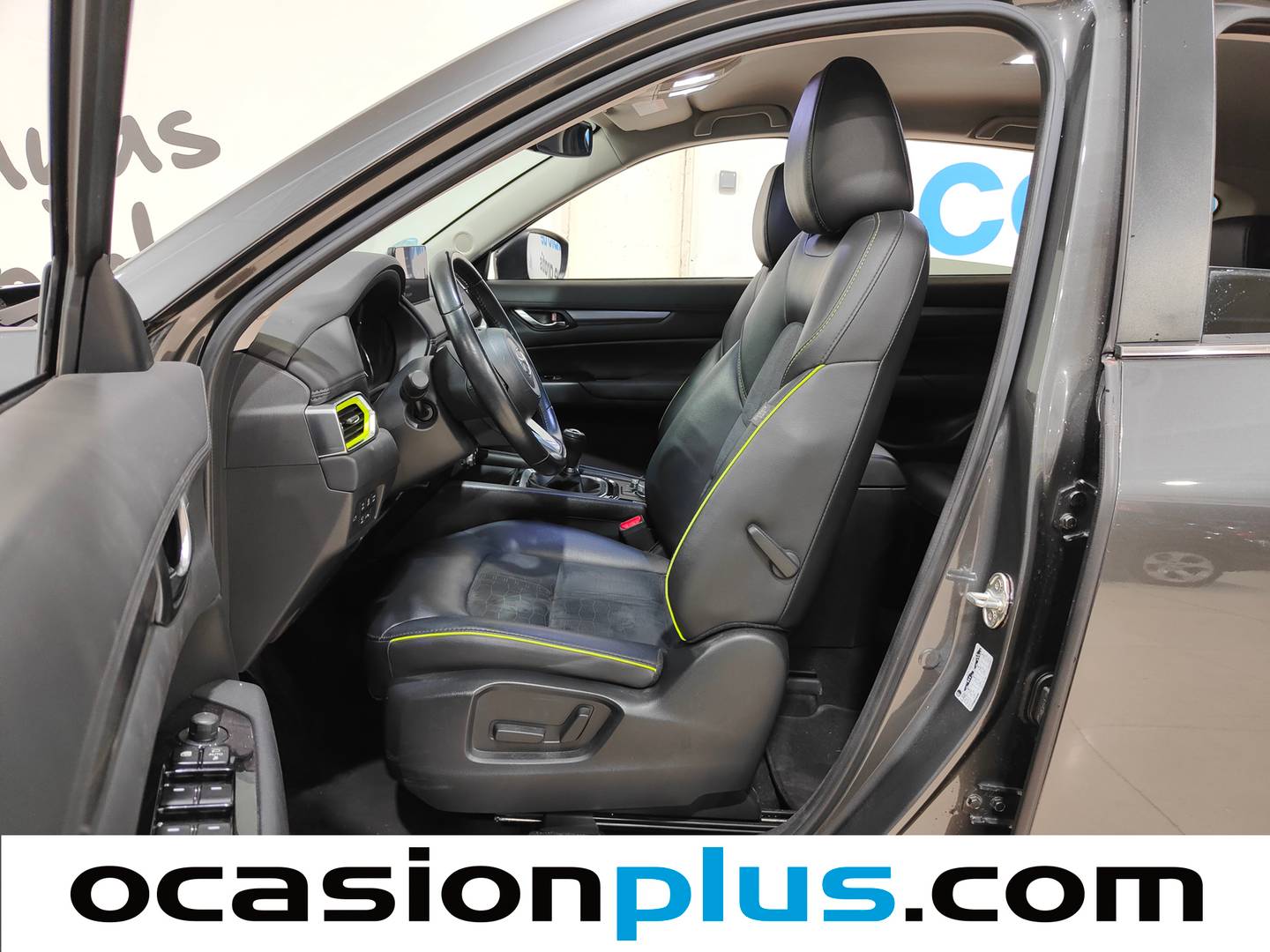 Foto asientos delanteros Mazda CX-5 Mazda CX-5 2.0 GE Newground (165 CV)