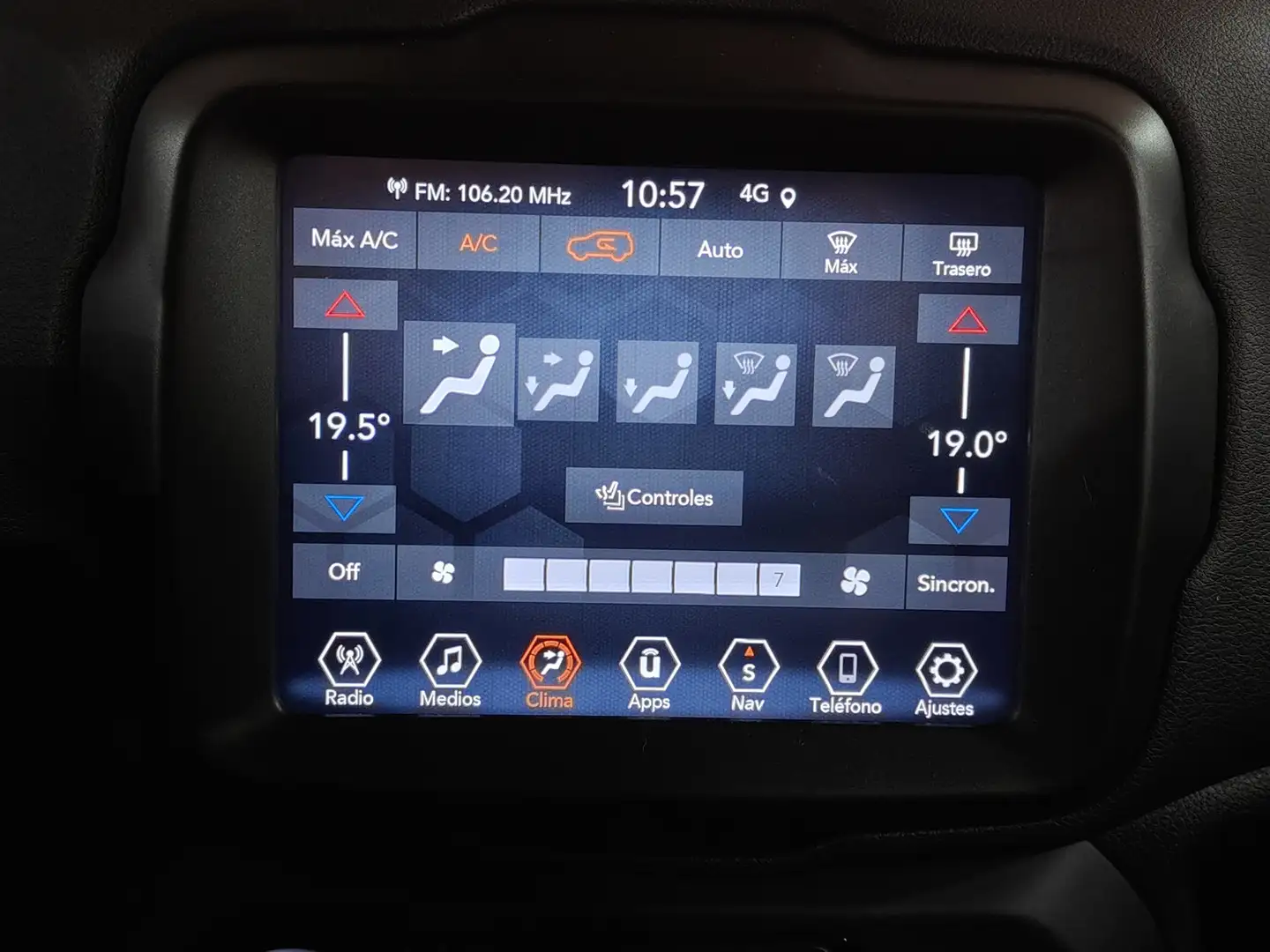 Foto Jeep Renegade Jeep Renegade 1.3 PHEV Trailhawk AWD AT (240 CV)