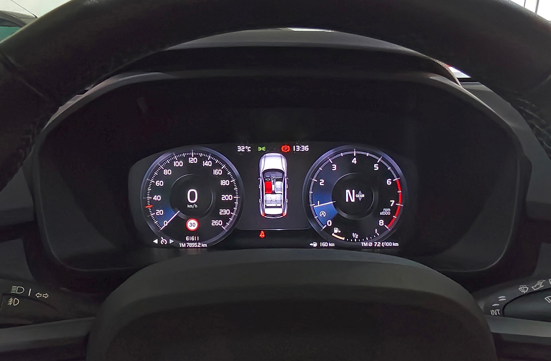 Volvo XC40 T2 Essential - foto 26
