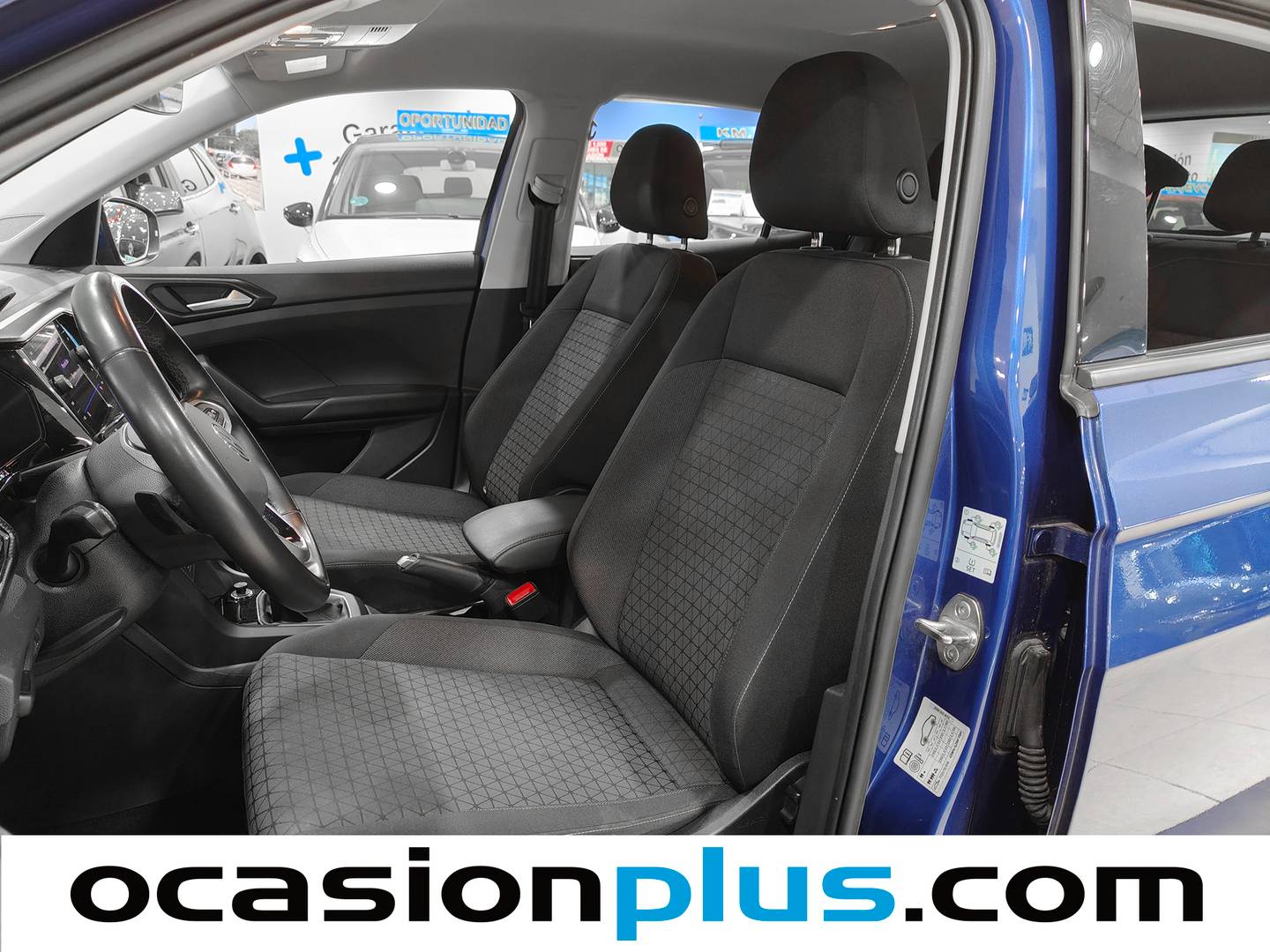 Foto Volkswagen T-Cross Volkswagen T-Cross Advance 1.0 TSI (110 CV) DSG