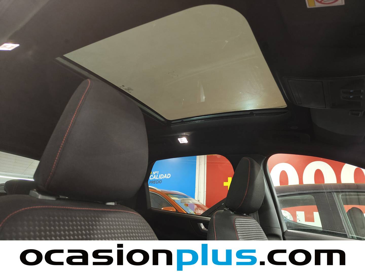 Extras y acabados del Ford Kuga Ford Kuga 2.5 Duratec FHEV ST-Line Auto (190 CV)