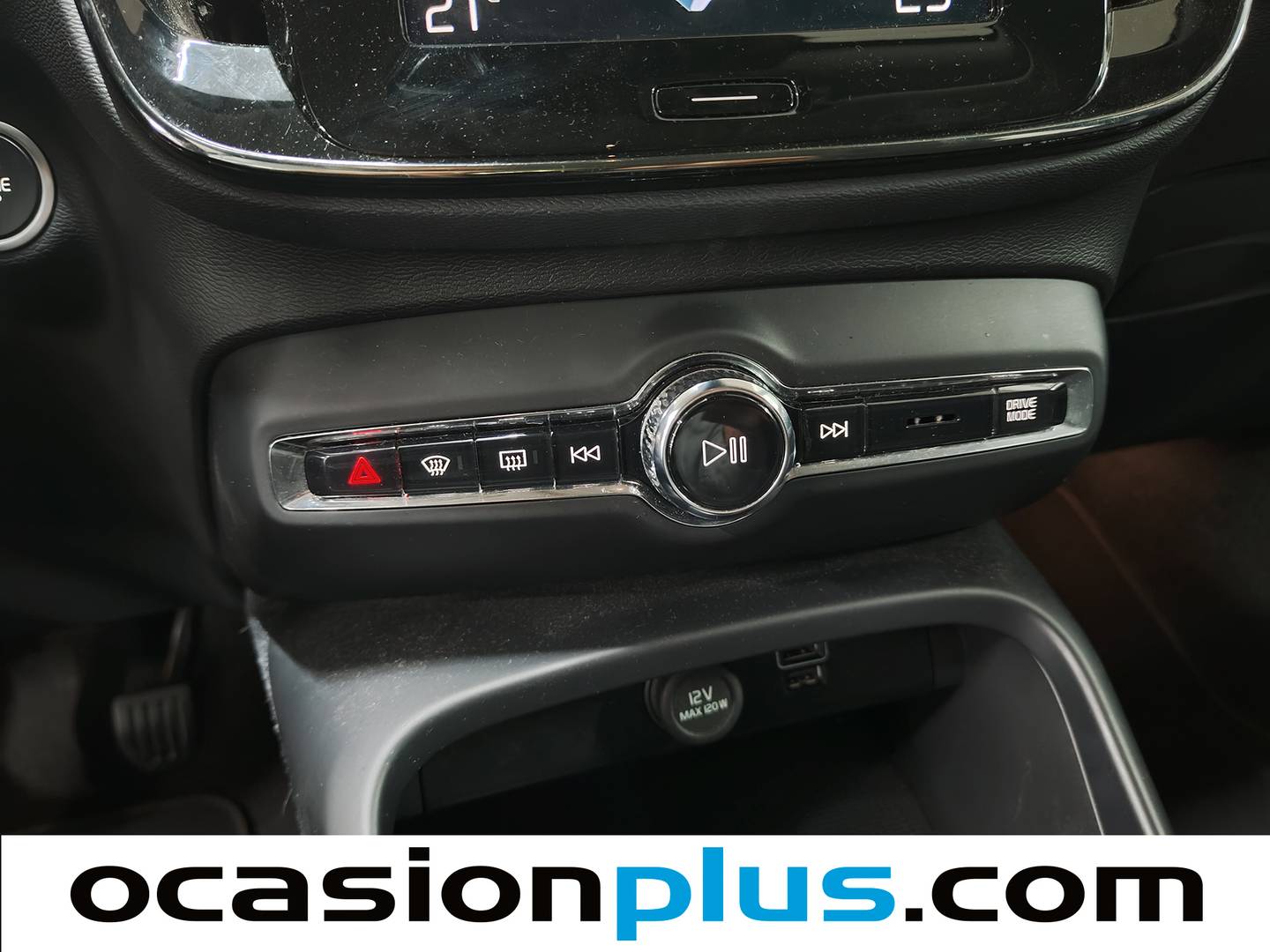 Volvo XC40 Volvo XC40 T2 Momentum Core (129 CV) gasolina