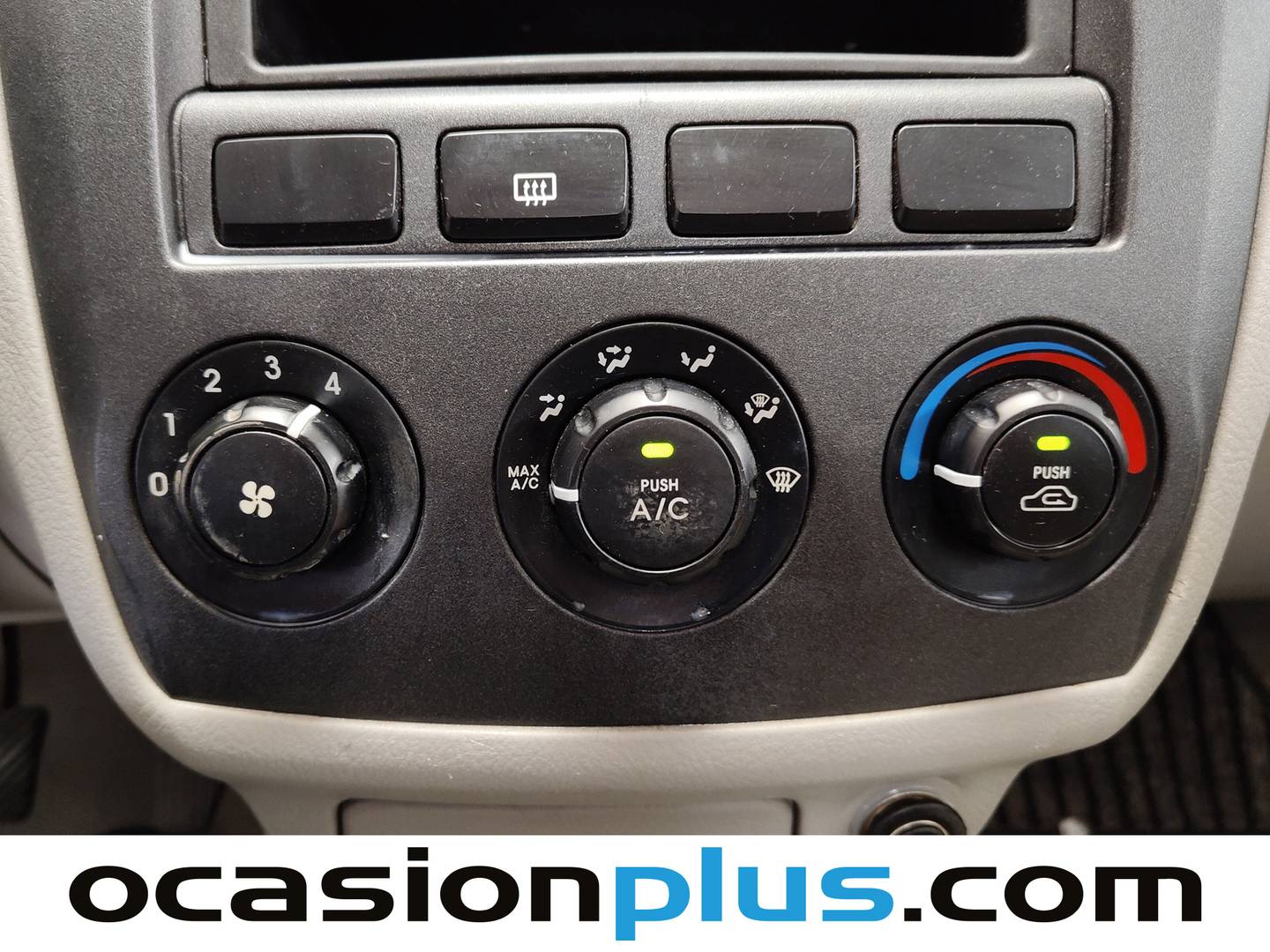 Extras y acabados del KIA Cerato KIA Cerato 1.6 DOHC LX (105 CV)