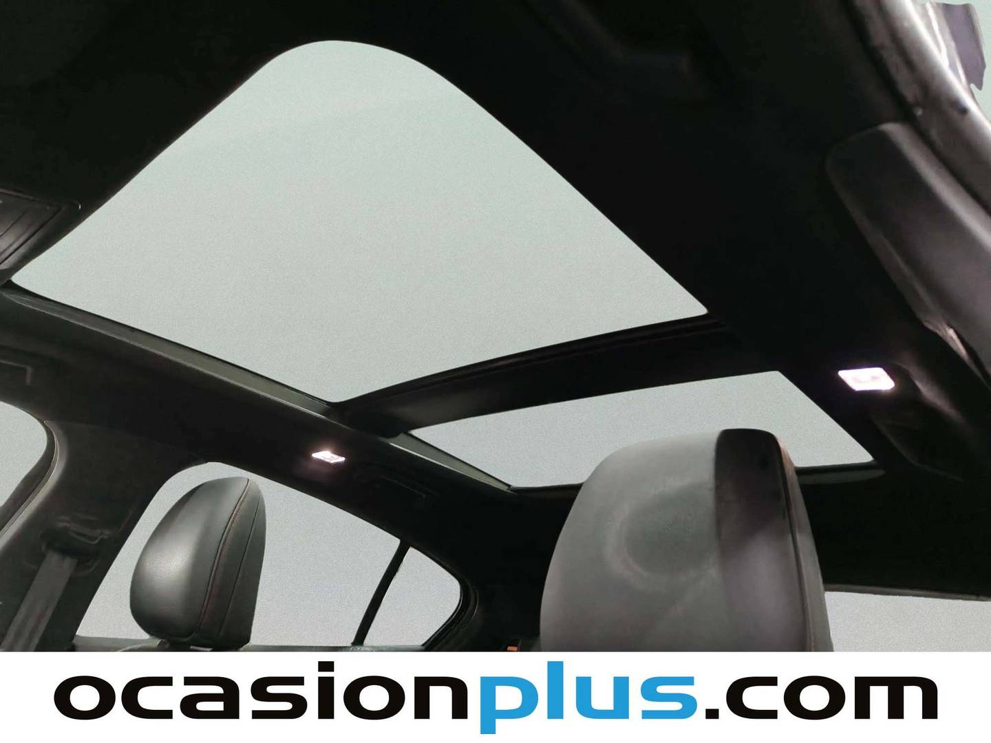 Equipamiento del Ford Focus Ford Focus 1.0 Ecoboost MHEV ST-Line X (155 CV)