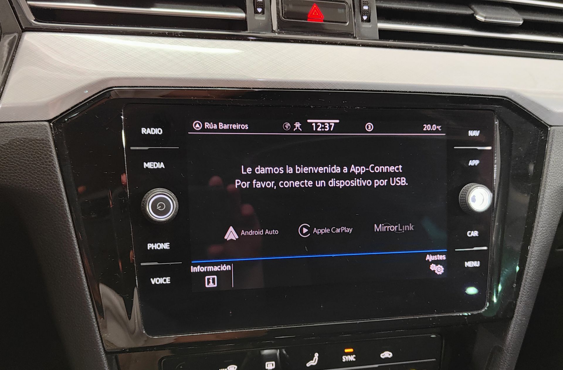 Volkswagen Passat Variant Executive 1.5 TSI DSG - foto 9