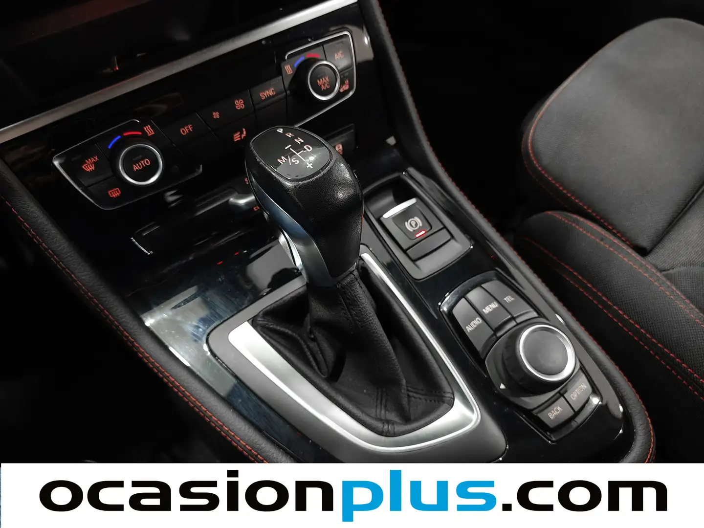 Foto BMW Serie 2 Active Tourer BMW Serie 2 218d Active Tourer (150 CV)