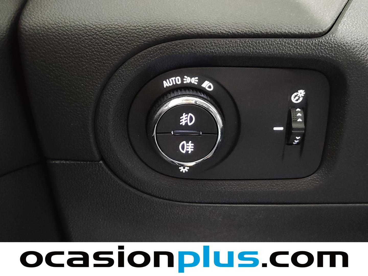 Foto Opel Grandland X PHEV Opel Grandland X 1.6 Turbo PHEV Ultimate 4x2 Auto (224 CV)