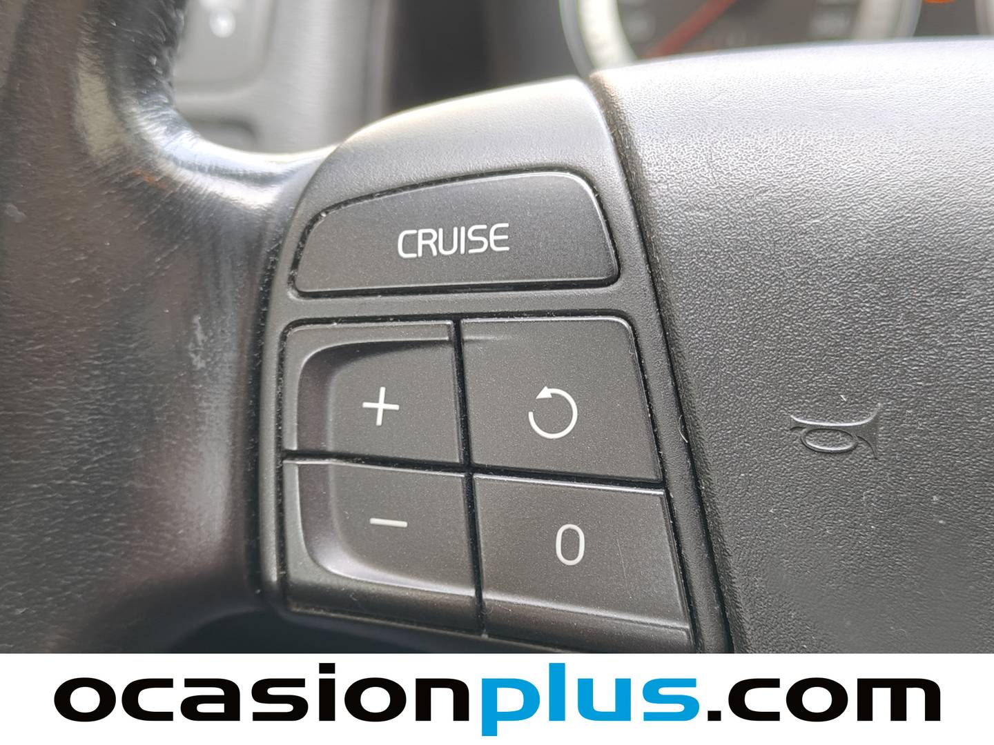 Volvo C70 Volvo C70 2.0 D Momentum Auto (136 CV) seminuevo