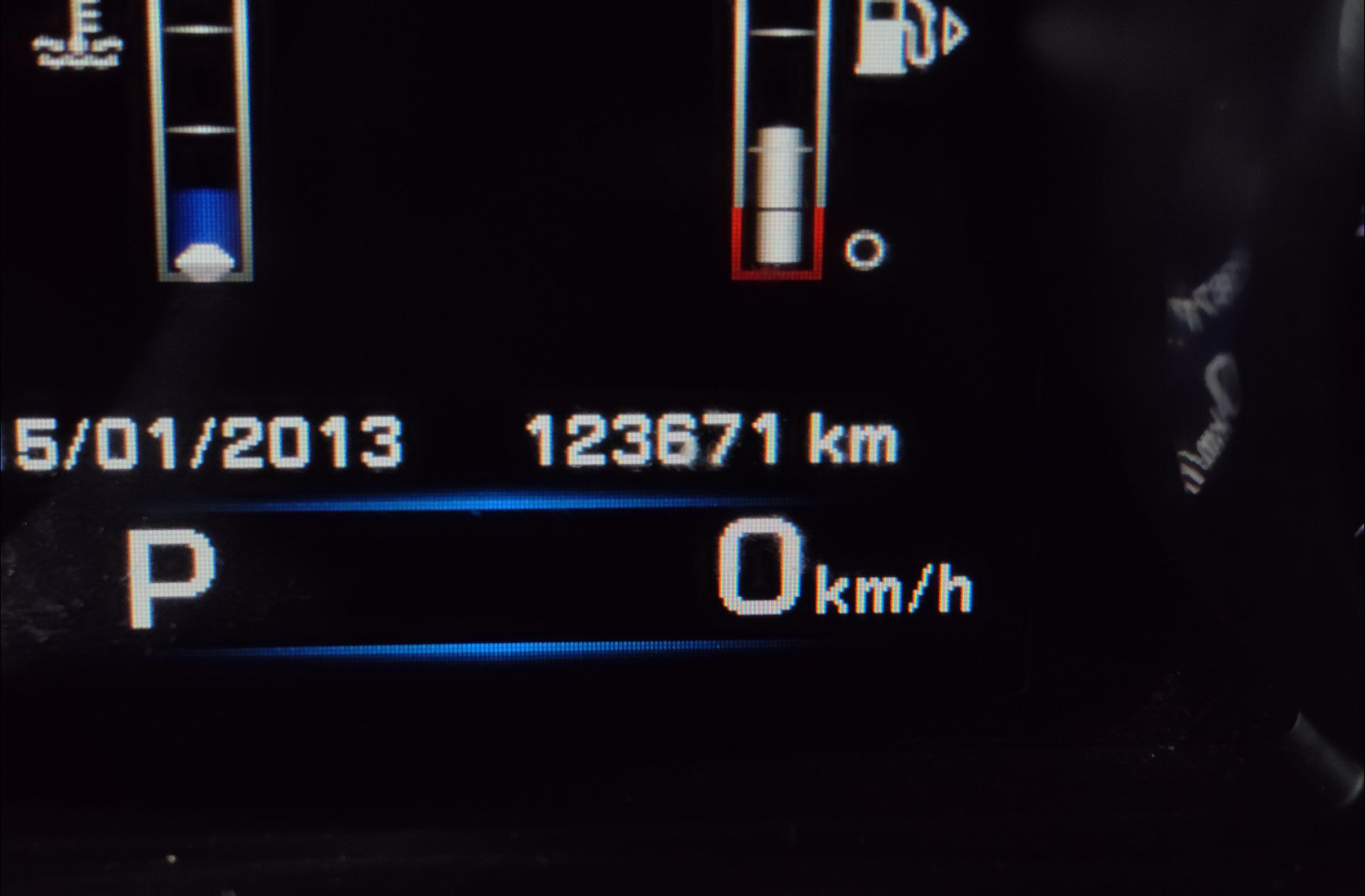 Jaguar XE 2.0 Diesel Pure RWD - foto 9