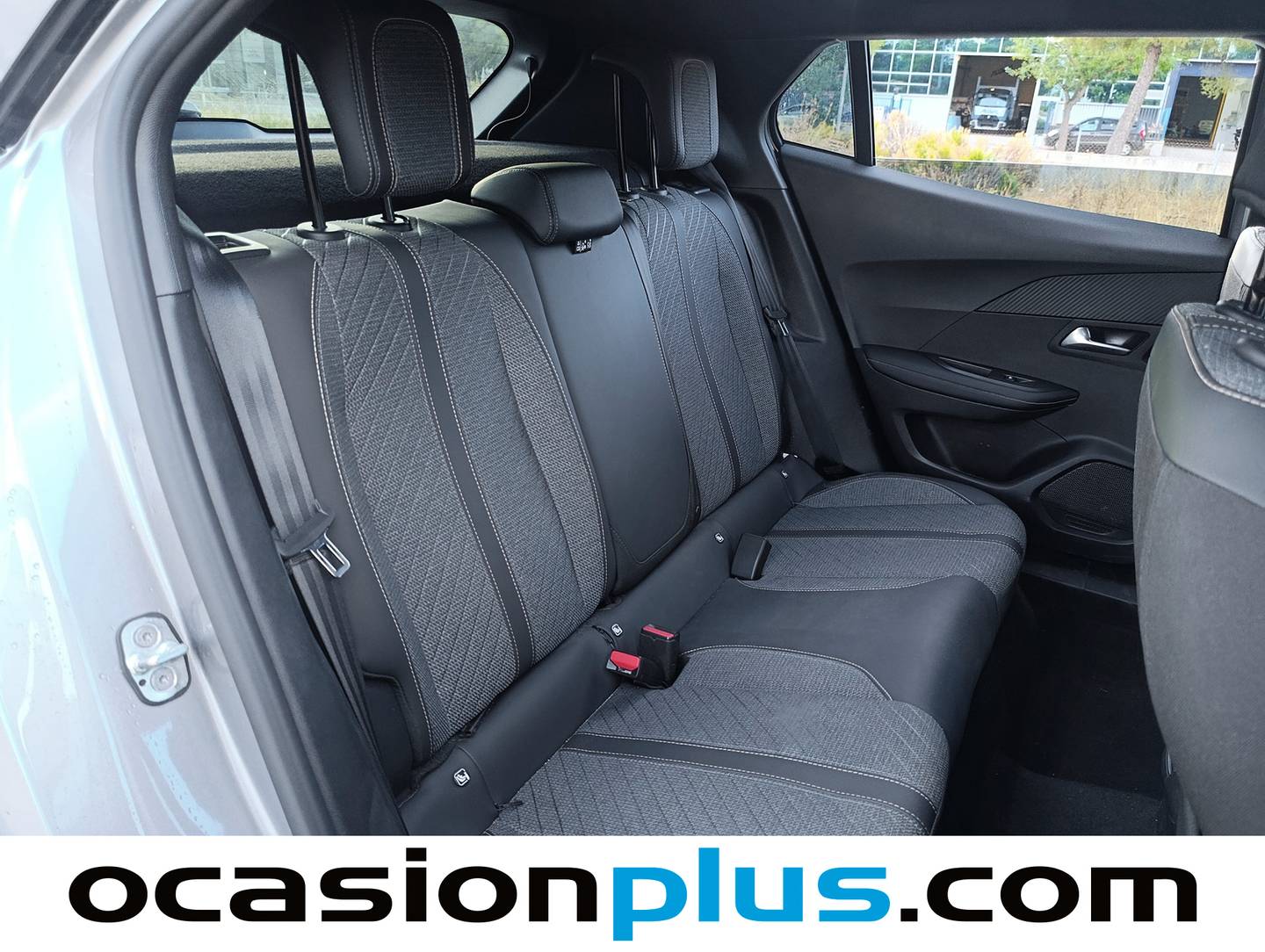 Peugeot 2008 Peugeot 2008 Allure Hybrid eDCS6 107 kW (145 CV) al mejor precio