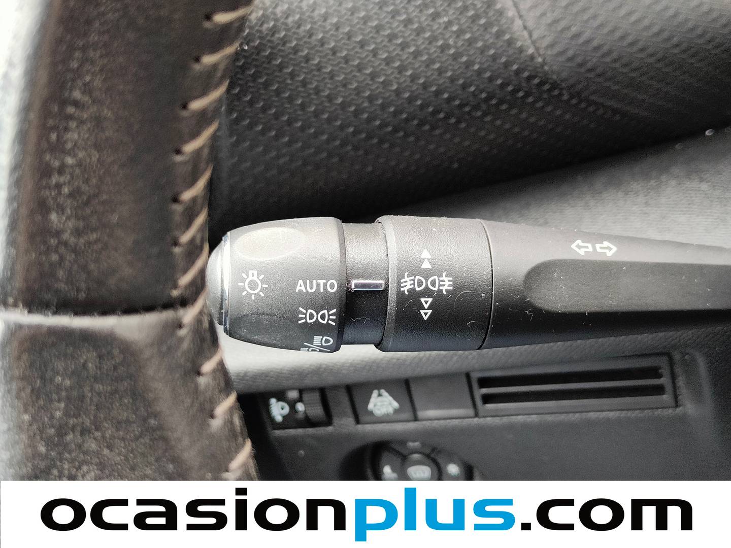 Accesorios del Citroën C4 Citroën C4 PureTech 130 S&S 6v Feel Pack EAT8 (130 CV)